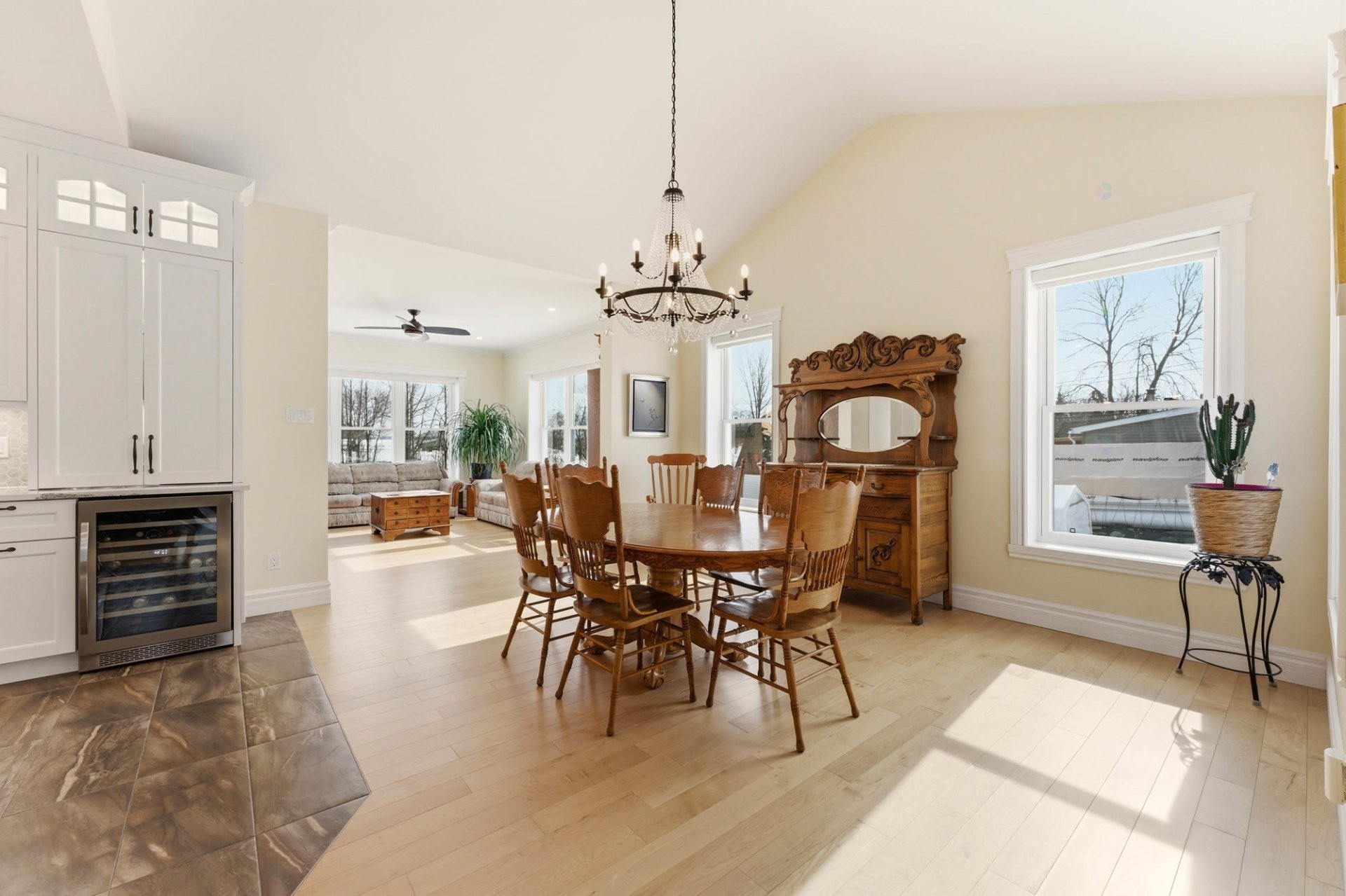 









3261


Ch. des Patriotes

,
Saint-Ours,




QC
J0G1P0

