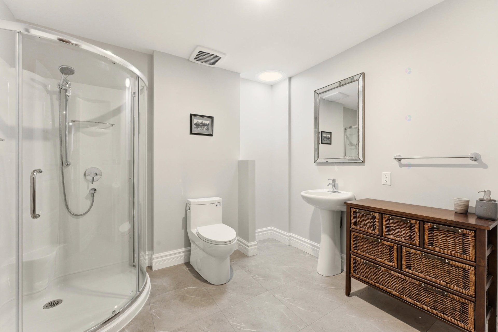 









3261


Ch. des Patriotes

,
Saint-Ours,




QC
J0G1P0

