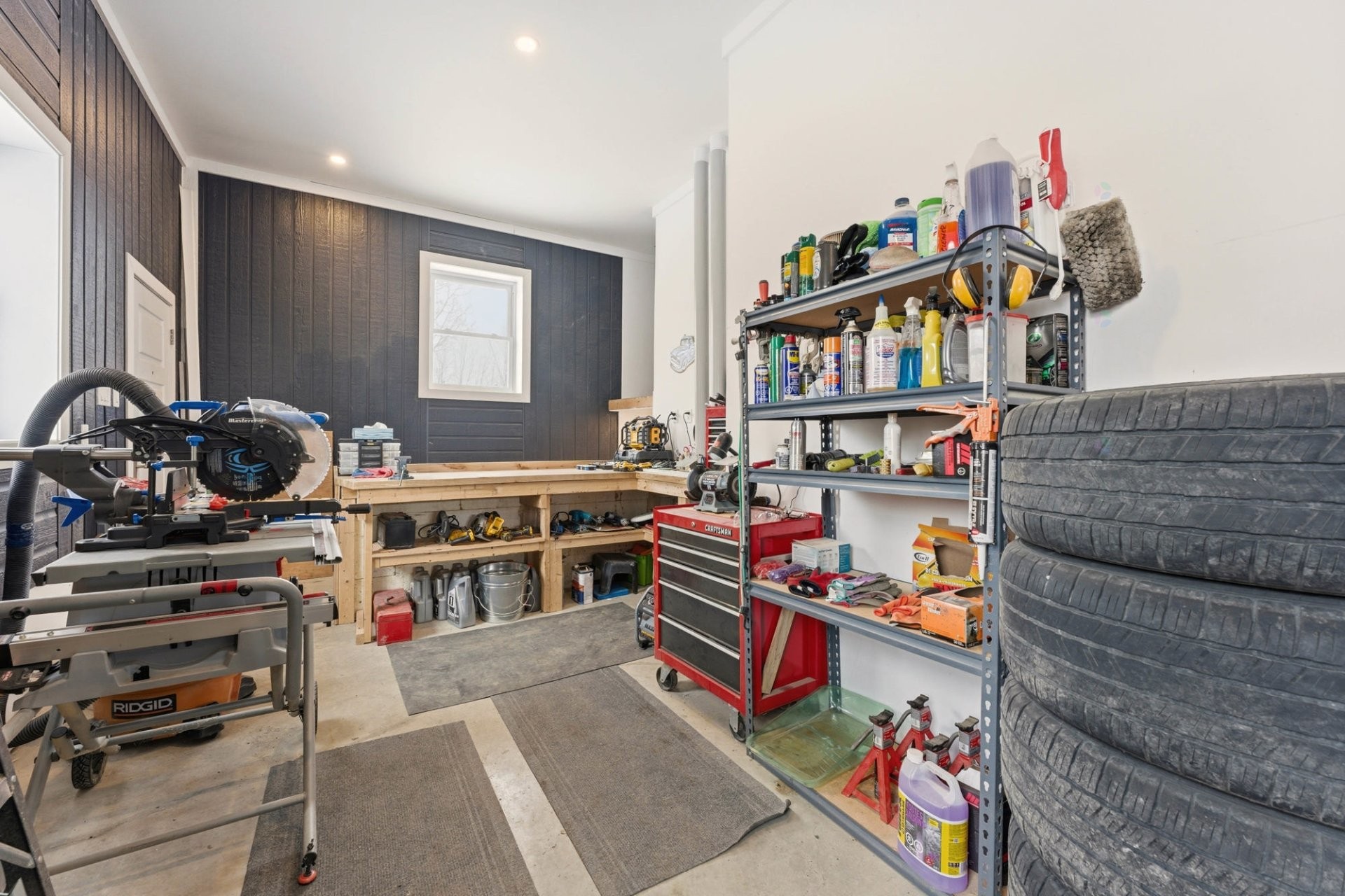 









3261


Ch. des Patriotes

,
Saint-Ours,




QC
J0G1P0

