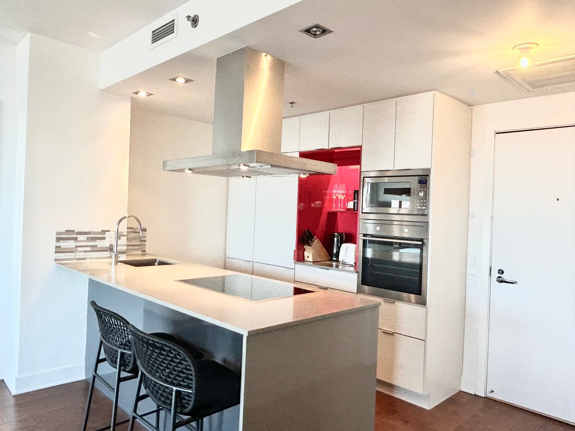 









738


Rue St-Paul O.

, 1505,
Montréal (Ville-Marie),




QC
H3C0N5

