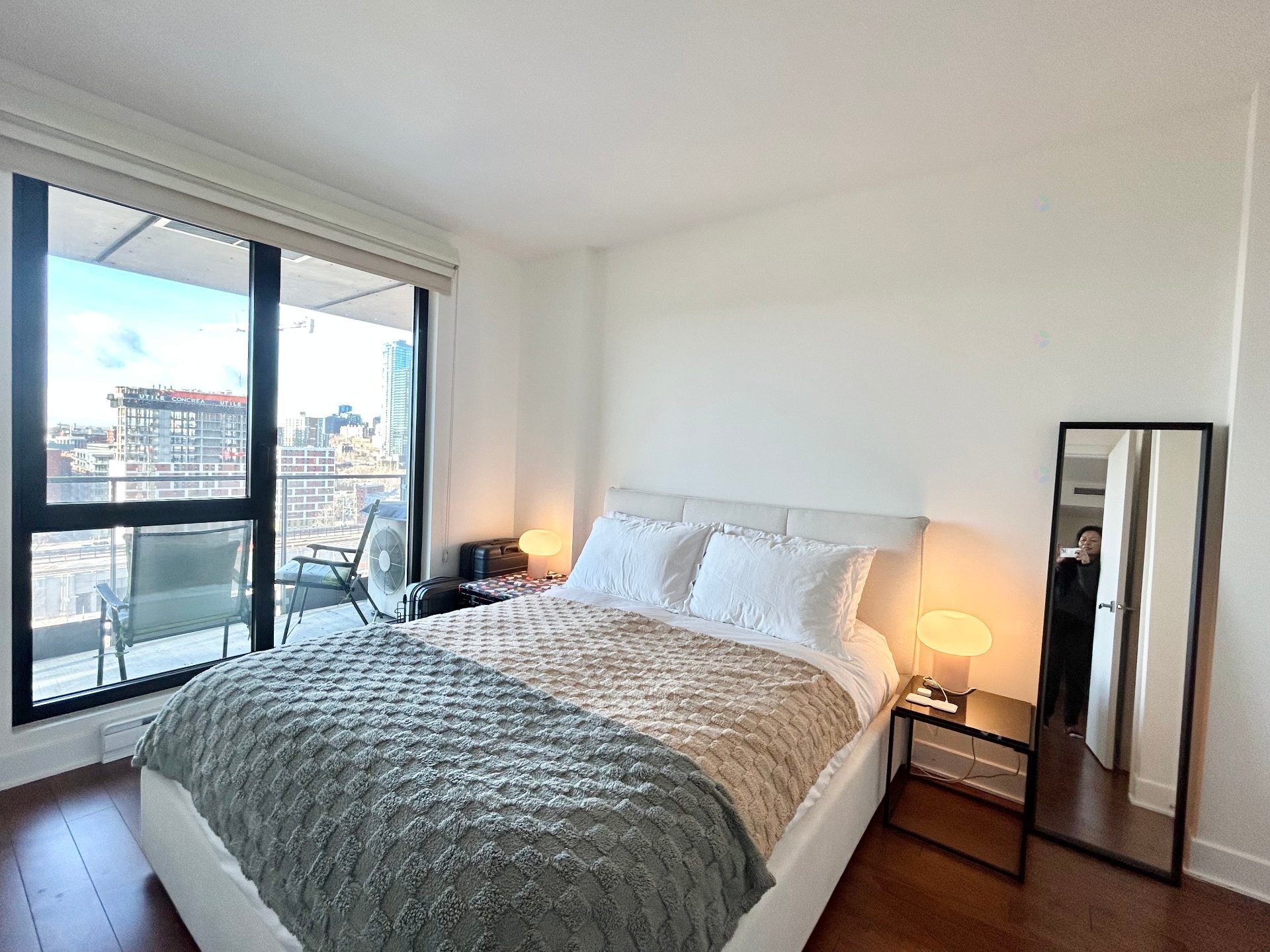 









738


Rue St-Paul O.

, 1505,
Montréal (Ville-Marie),




QC
H3C0N5

