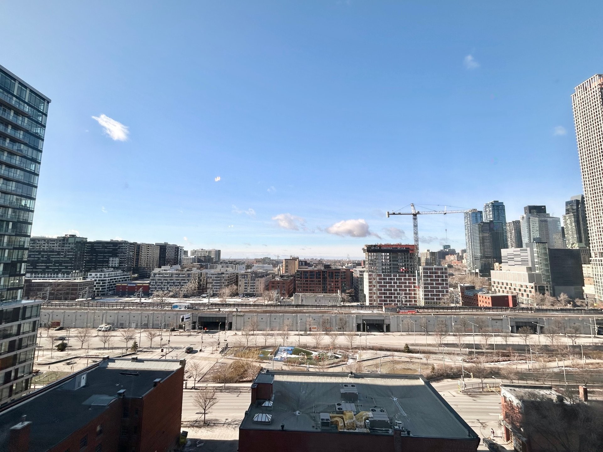 









738


Rue St-Paul O.

, 1505,
Montréal (Ville-Marie),




QC
H3C0N5

