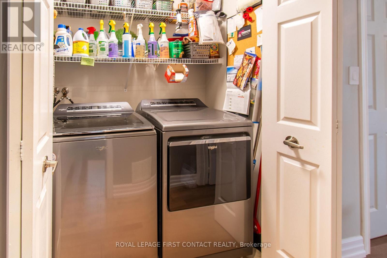 












249 ESTHER DRIVE

,
Barrie,




Ontario
L4N0G3

