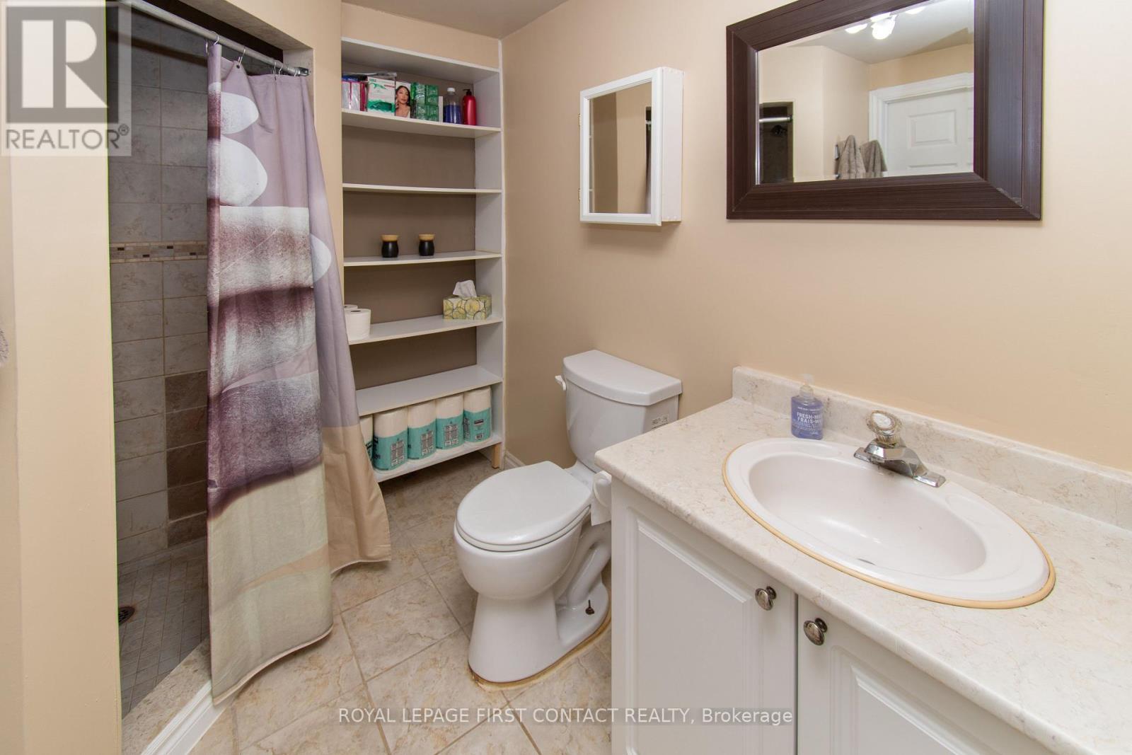 












249 ESTHER DRIVE

,
Barrie,




Ontario
L4N0G3

