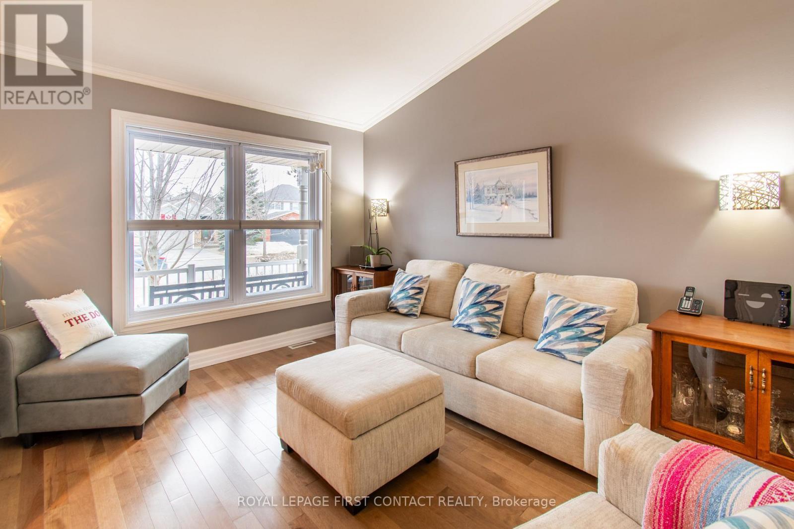 












249 ESTHER DRIVE

,
Barrie,




Ontario
L4N0G3

