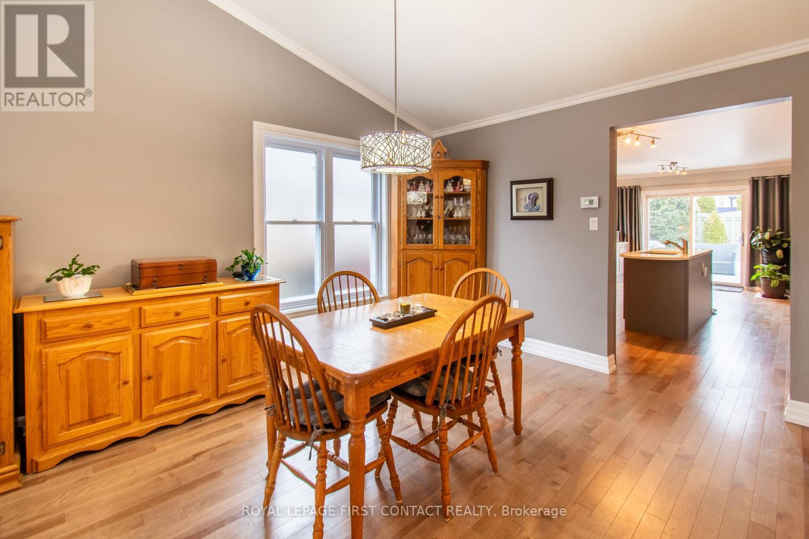 












249 ESTHER DRIVE

,
Barrie,




Ontario
L4N0G3

