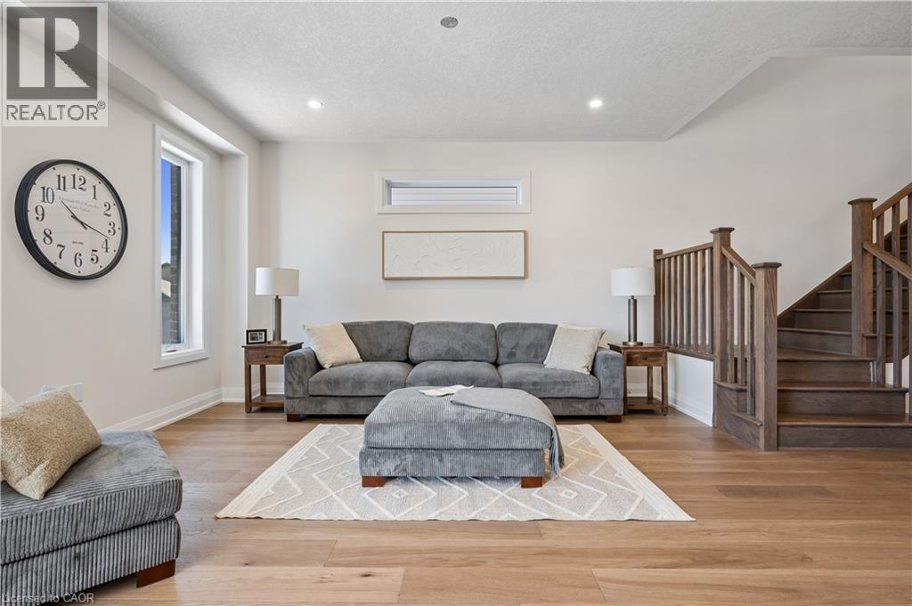 












346 CANADA PLUM Street

,
Waterloo,




Ontario
N2V0H9

