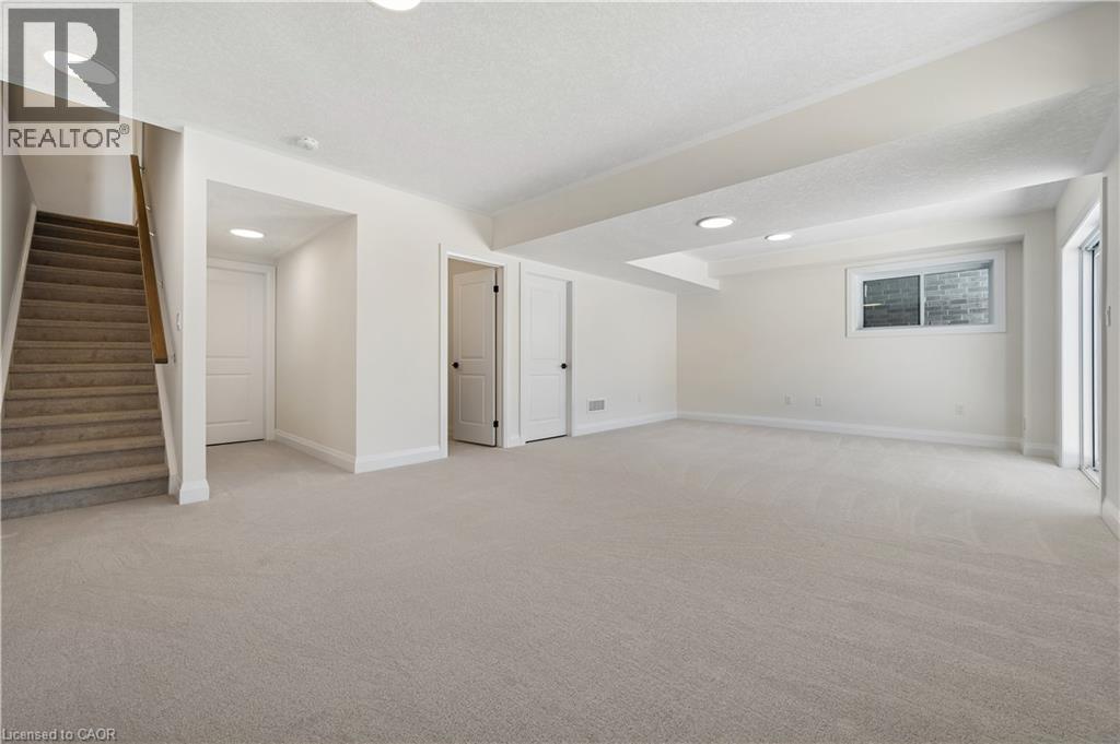 












346 CANADA PLUM Street

,
Waterloo,




Ontario
N2V0H9

