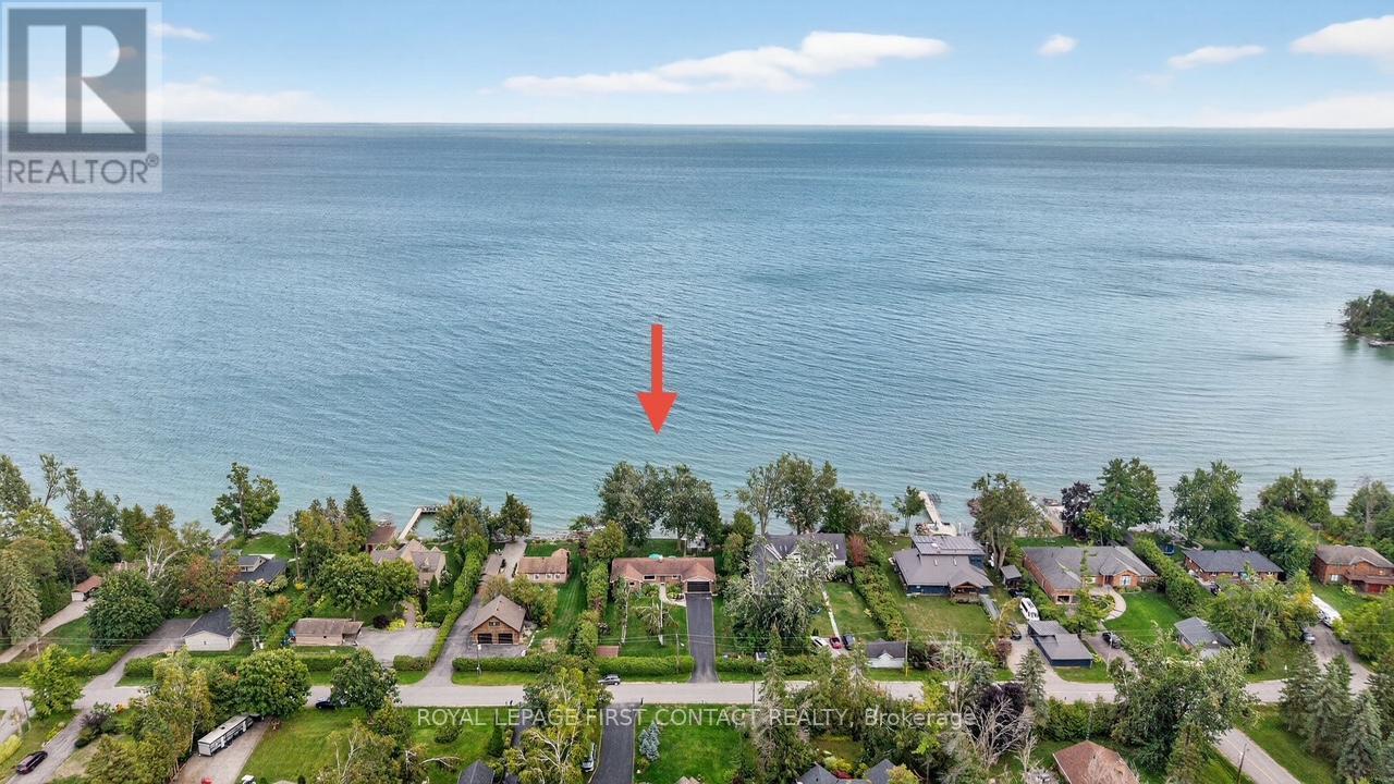 












73 PARKSIDE DRIVE

,
Oro-Medonte,




Ontario
L0L1T0

