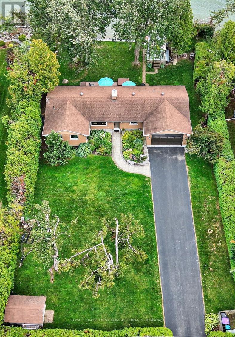 












73 PARKSIDE DRIVE

,
Oro-Medonte,




Ontario
L0L1T0


