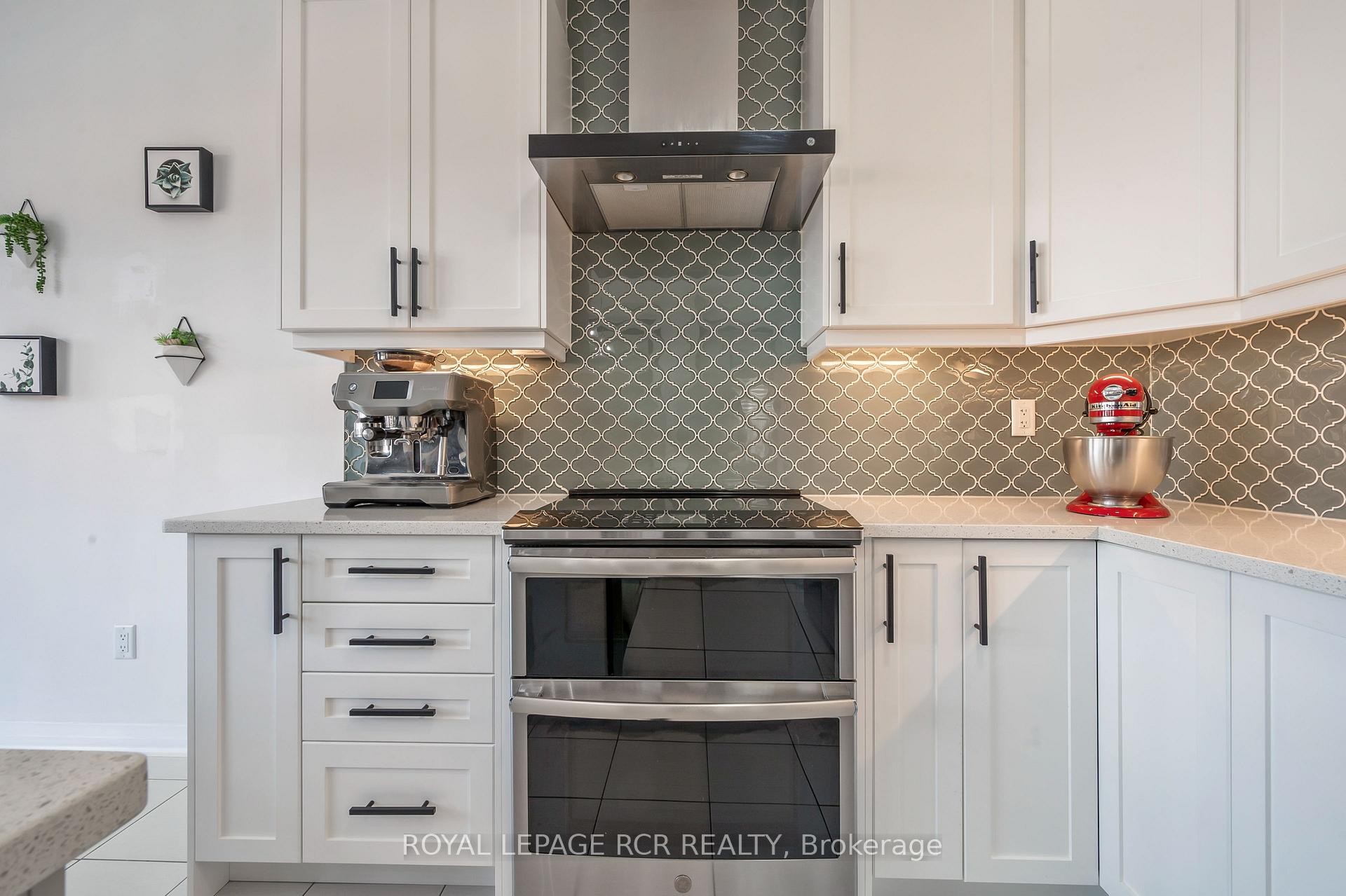 









7


Paisley

Way,
Orangeville,




ON
L9W 6Z5

