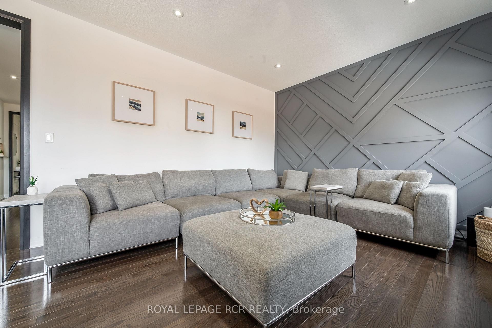 









7


Paisley

Way,
Orangeville,




ON
L9W 6Z5

