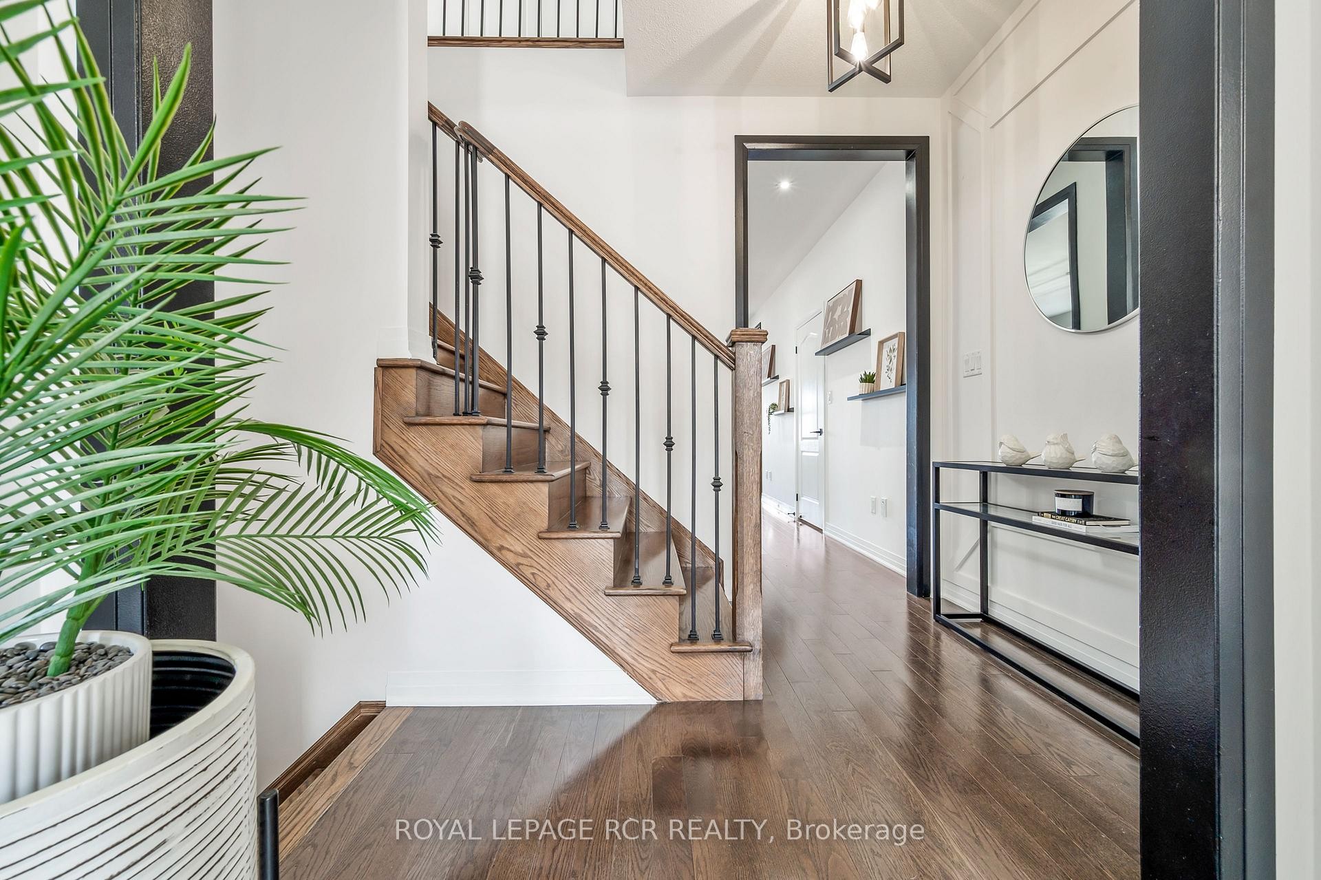 









7


Paisley

Way,
Orangeville,




ON
L9W 6Z5

