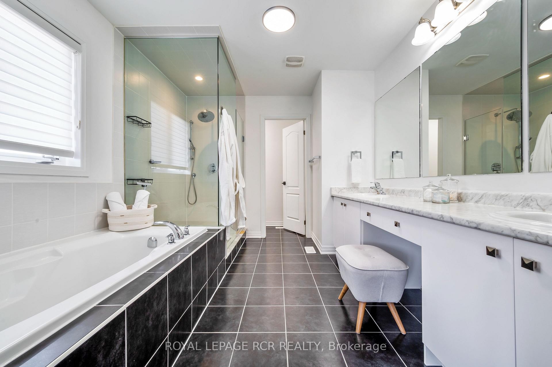 









7


Paisley

Way,
Orangeville,




ON
L9W 6Z5

