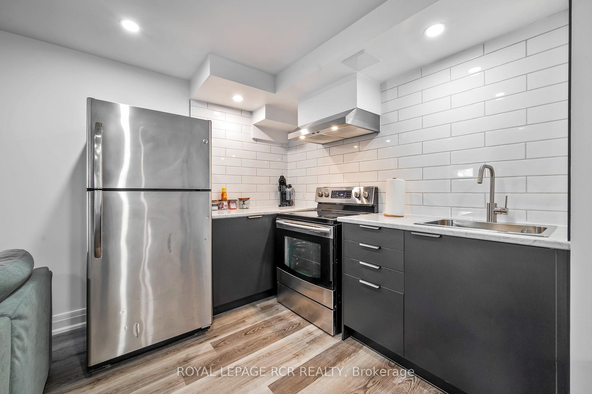 









7


Paisley

Way,
Orangeville,




ON
L9W 6Z5

