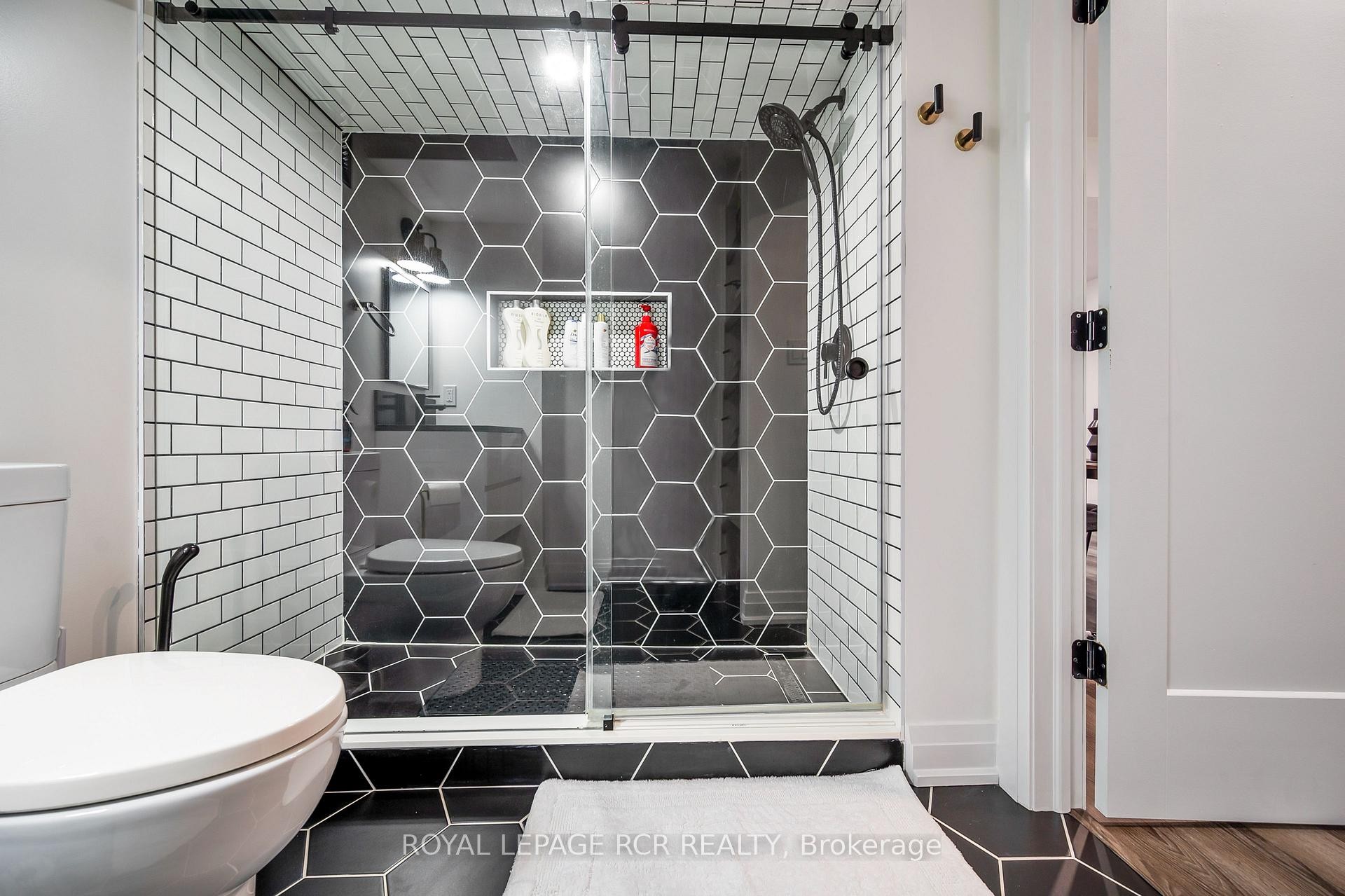 









7


Paisley

Way,
Orangeville,




ON
L9W 6Z5

