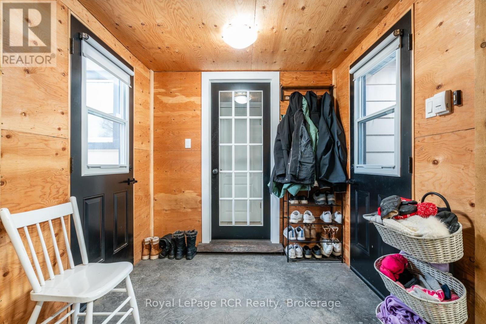 












226 BIRMINGHAM STREET W

,
Wellington North (Mount Forest),




Ontario
N0G2L1

