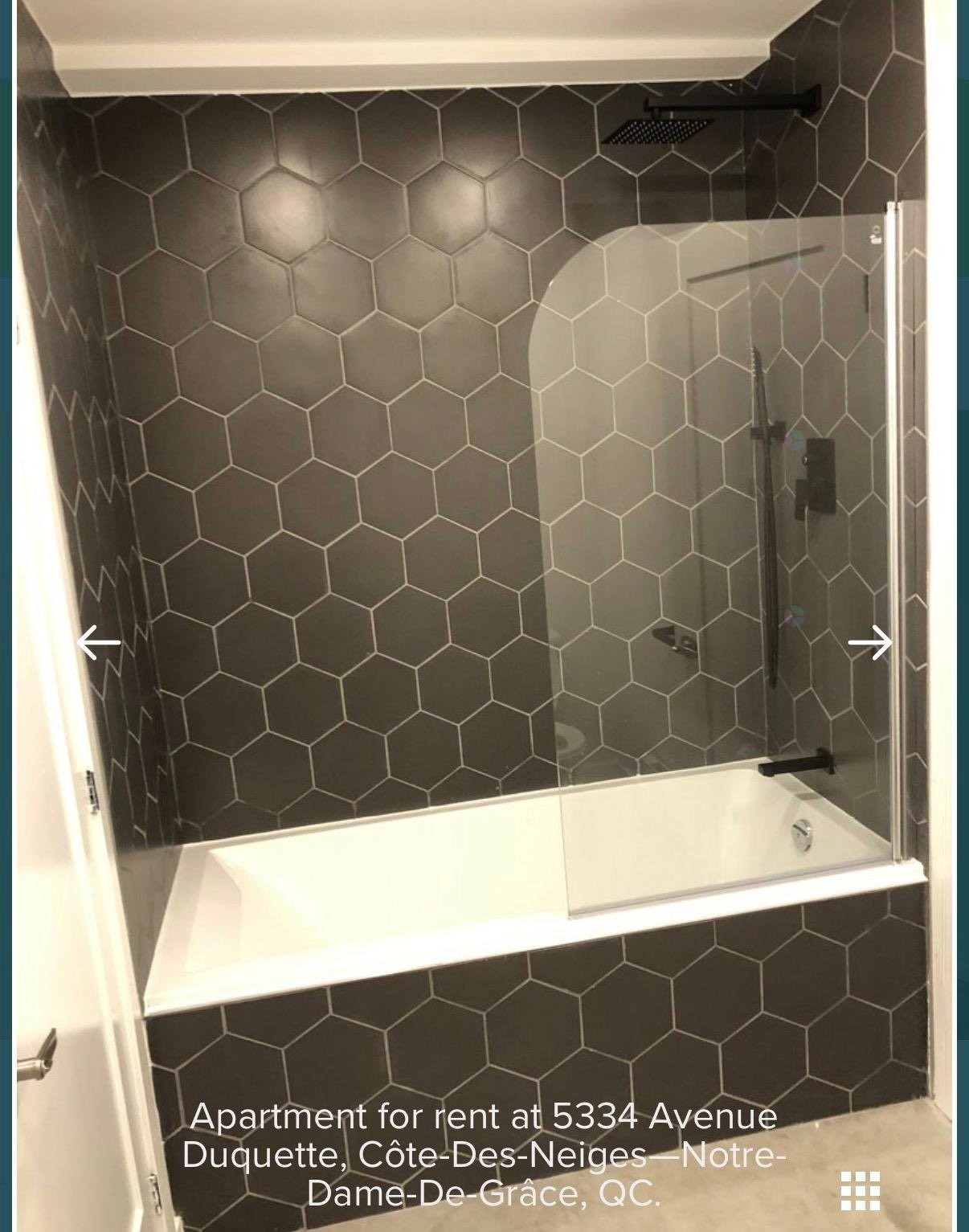 









5334


Av. Duquette

,
Montréal (Côte-des-Neiges/Notre-Dame-de-Grâce),




QC
H4A1J4

