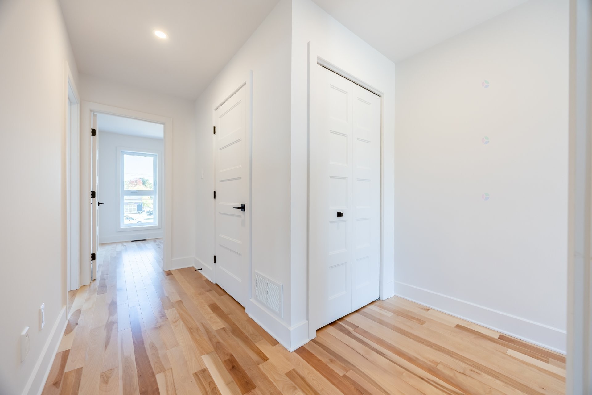 









11


Rue de Beaumont

,
Blainville,




QC
J7C4A9

