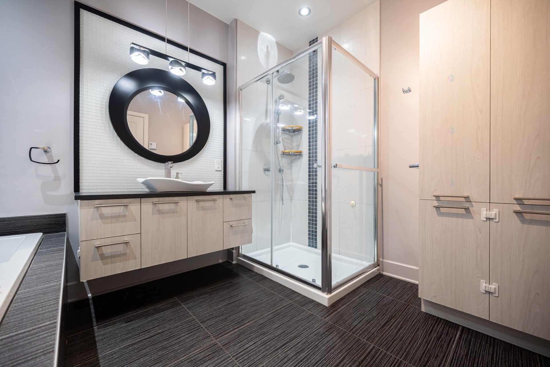 









16860


Rue Jacques-Cartier

,
Mirabel,




QC
J7J0M1

