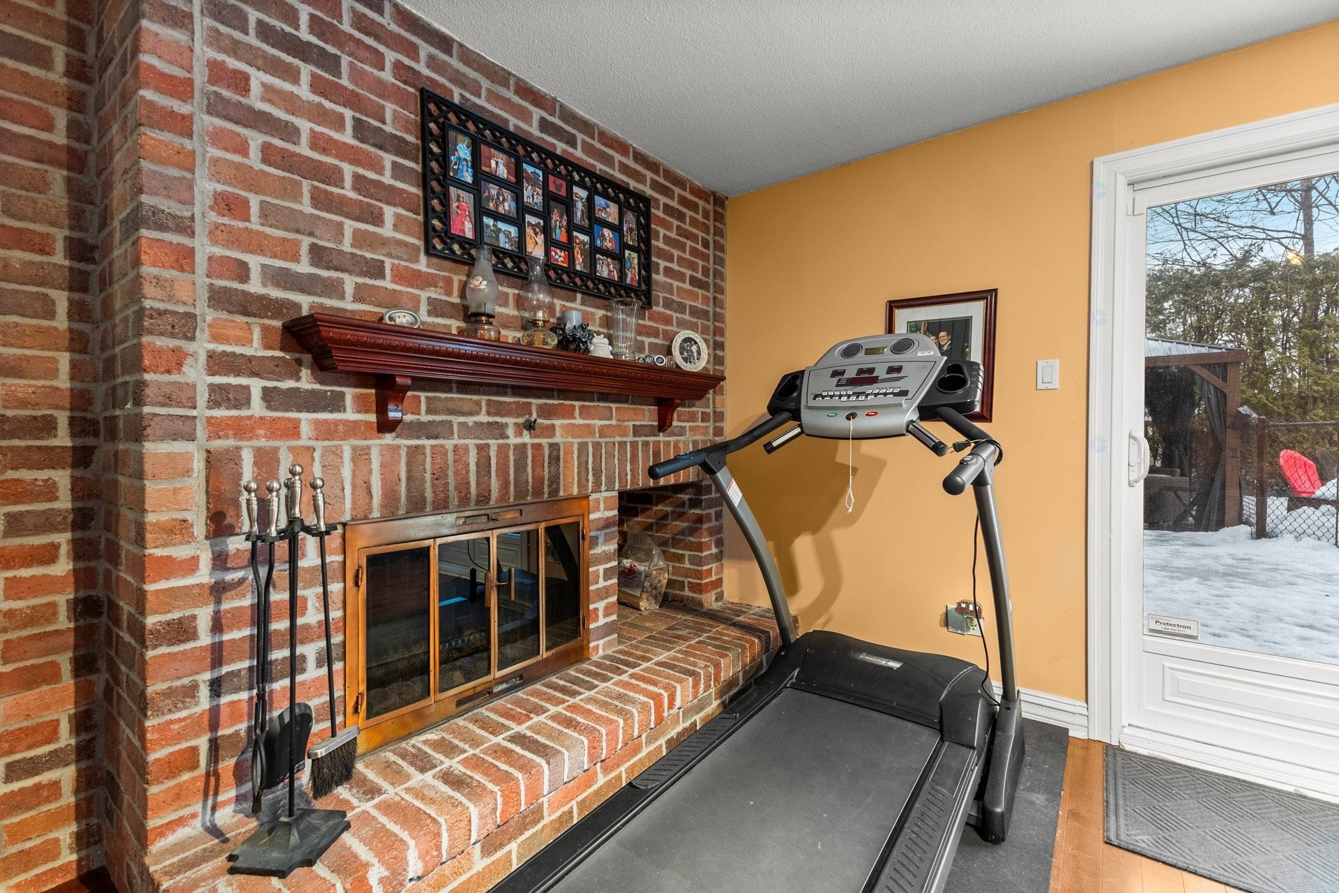 









451


Rue Pierre-Boileau

,
Montréal (L'Île-Bizard/Sainte-Geneviève),




QC
H9C1Z7

