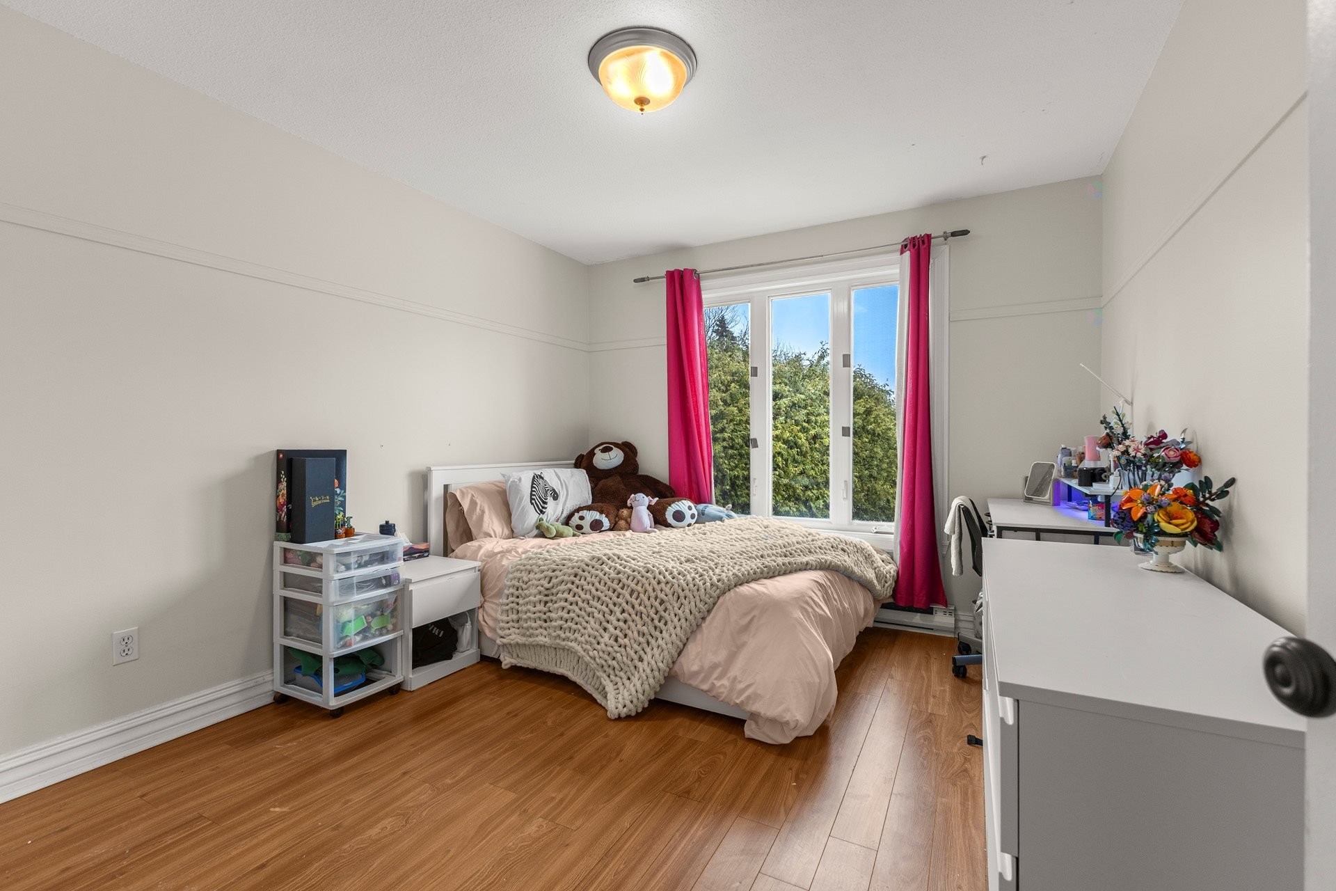 









451


Rue Pierre-Boileau

,
Montréal (L'Île-Bizard/Sainte-Geneviève),




QC
H9C1Z7

