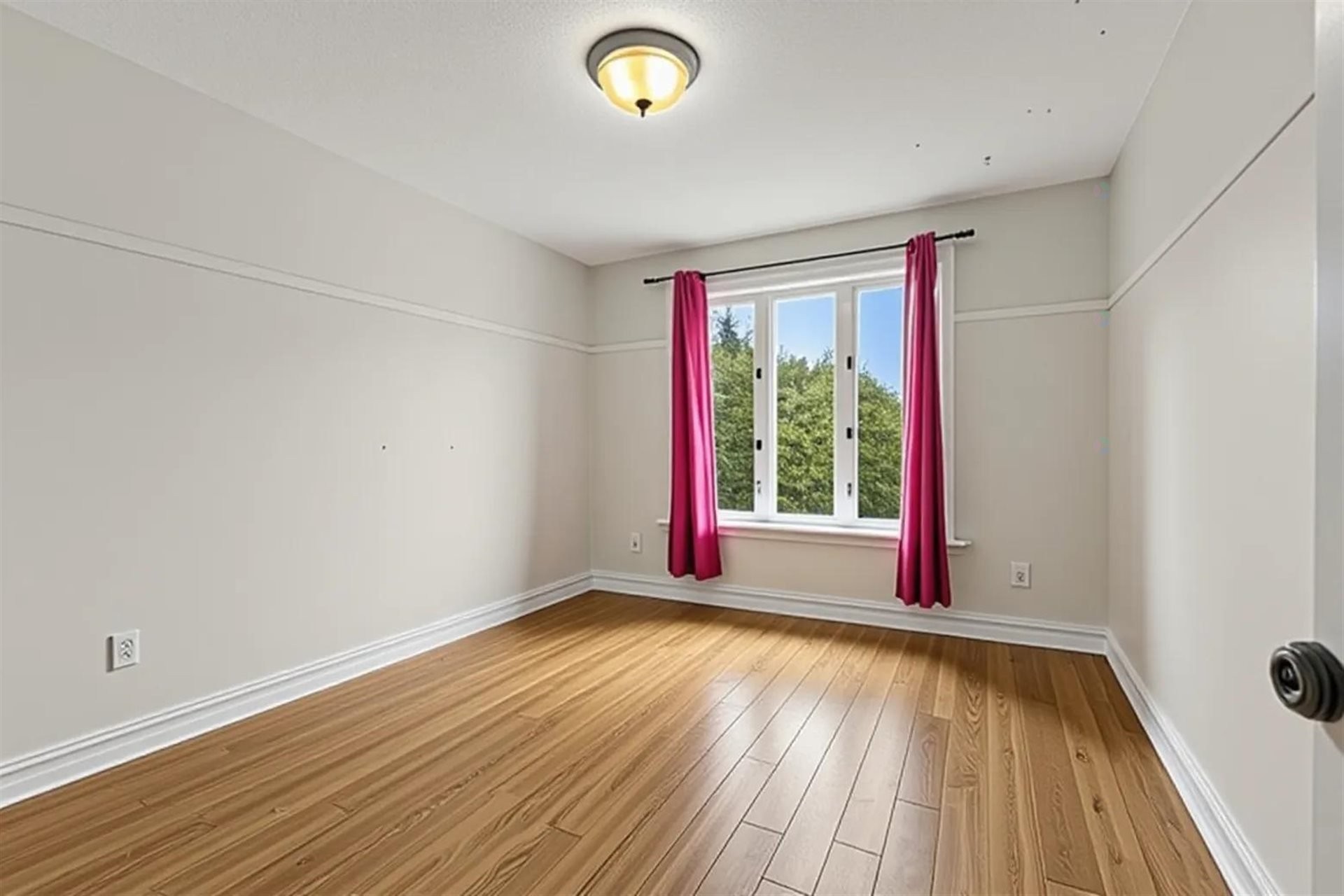 









451


Rue Pierre-Boileau

,
Montréal (L'Île-Bizard/Sainte-Geneviève),




QC
H9C1Z7

