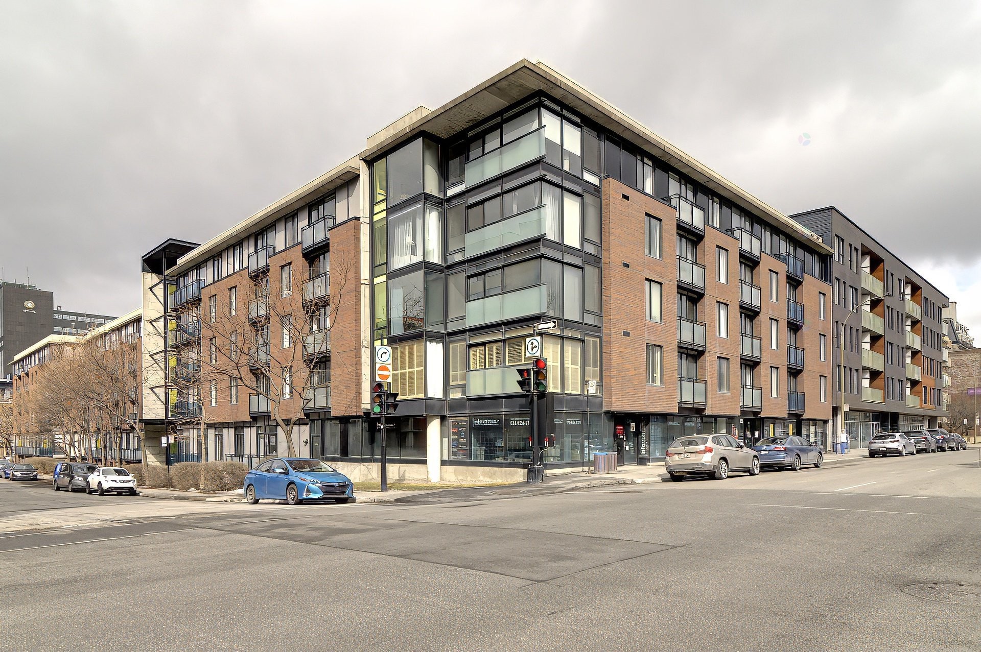 









1451


Rue Parthenais

, 230,
Montréal (Ville-Marie),




QC
H2K3R9

