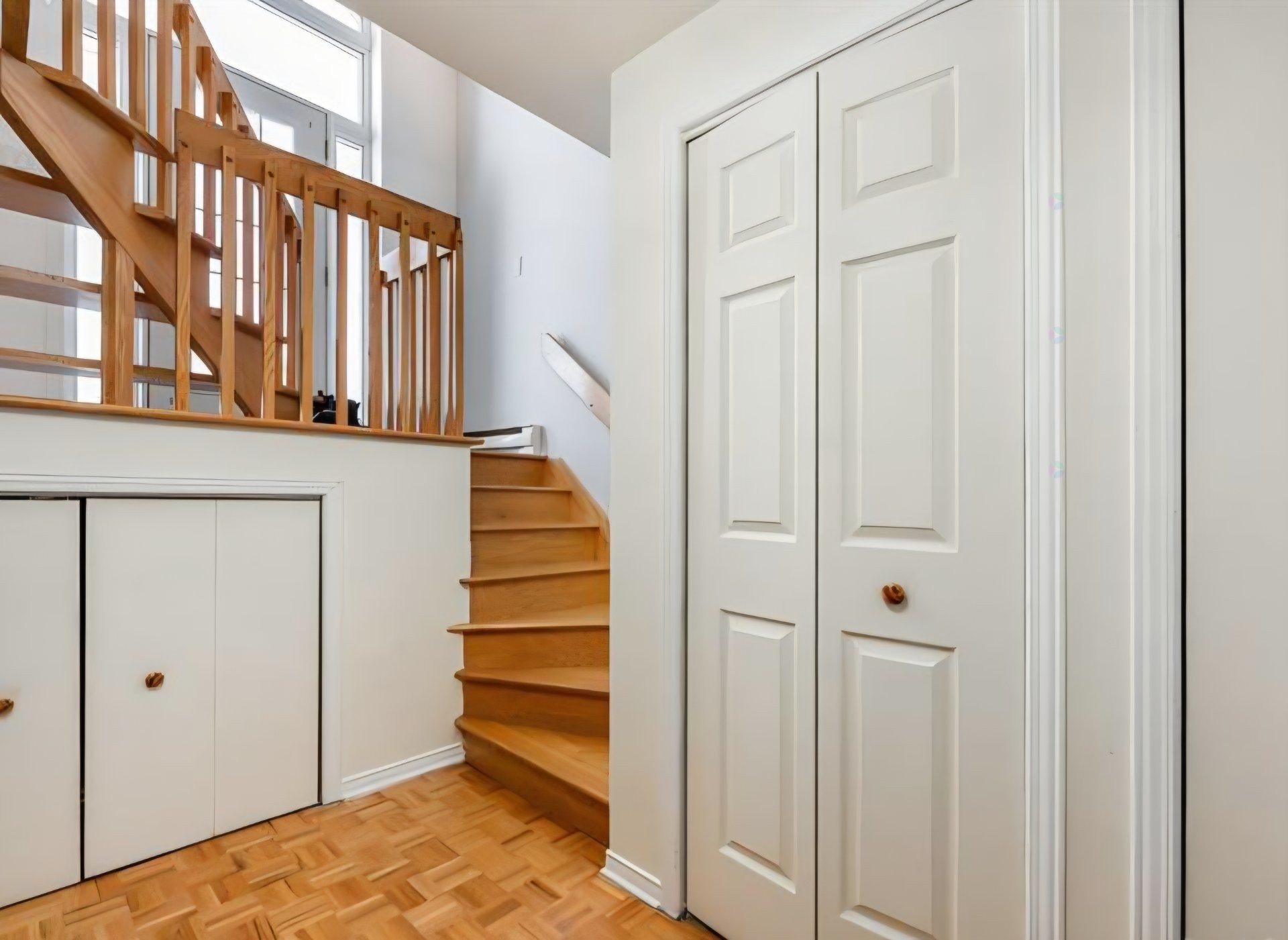 









5395


Rue Boisjoli

,
Longueuil (Saint-Hubert),




QC
J3Y6C3

