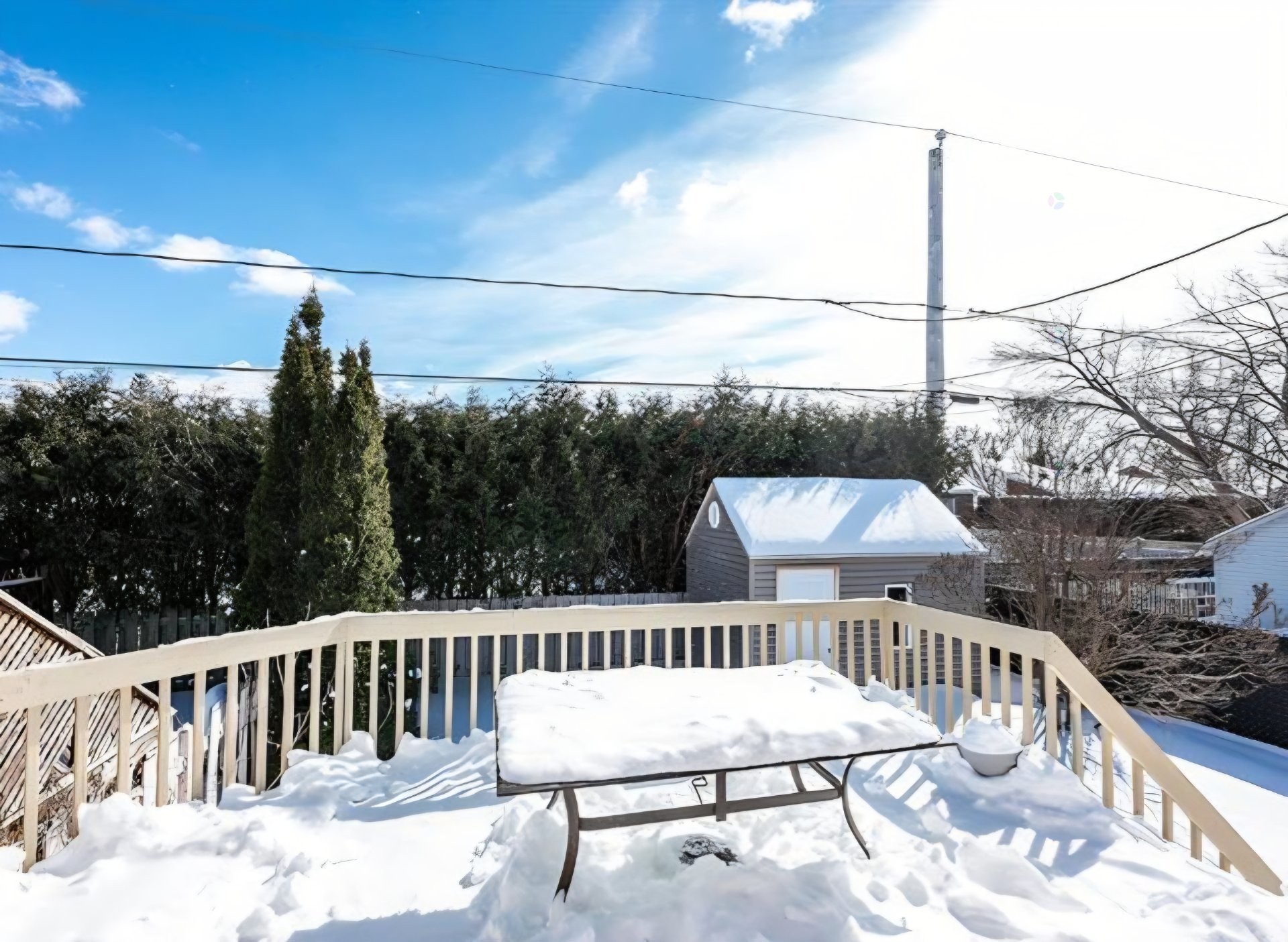 









5395


Rue Boisjoli

,
Longueuil (Saint-Hubert),




QC
J3Y6C3

