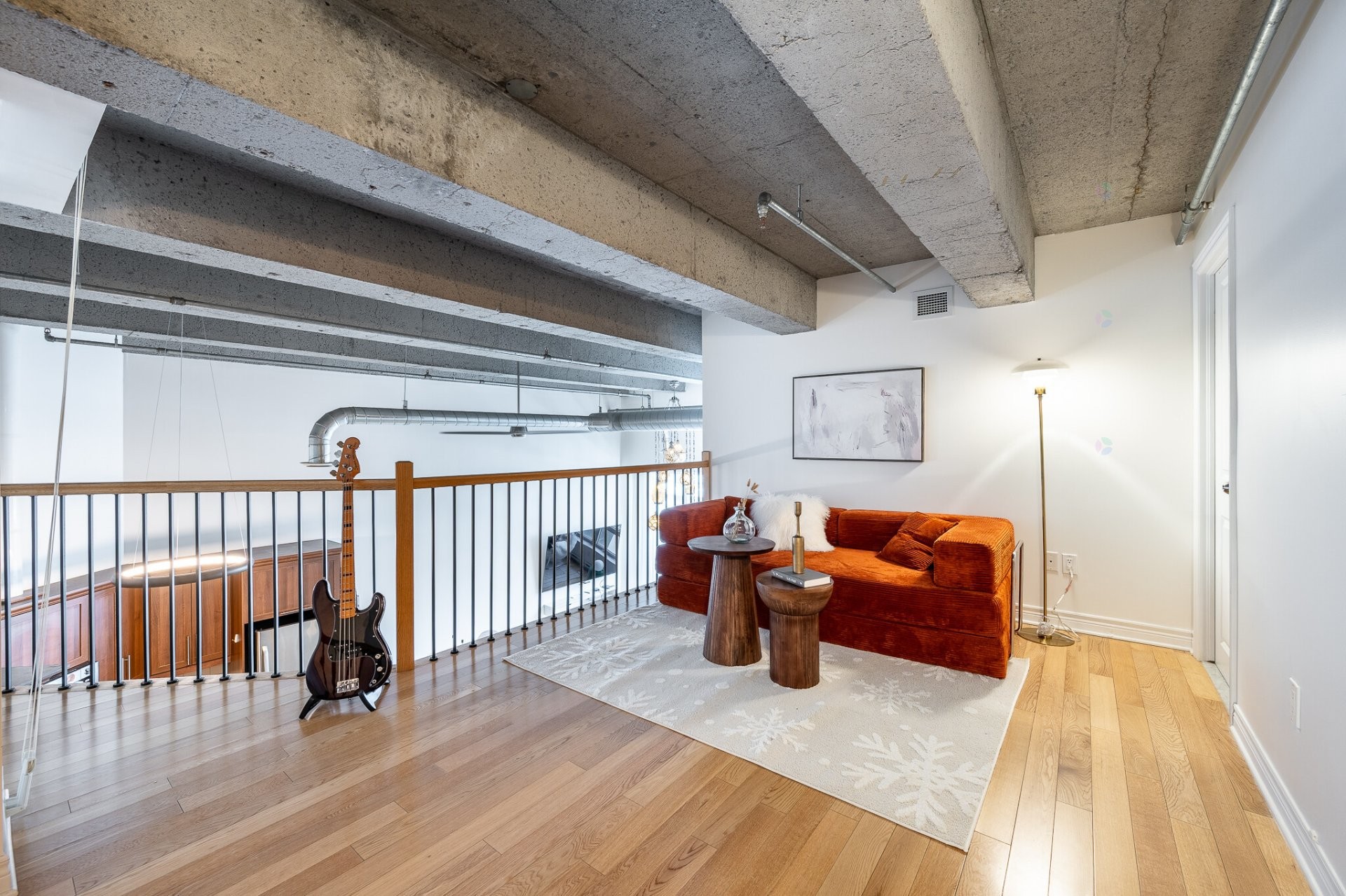 









1200


Rue St-Alexandre

, 704,
Montréal (Ville-Marie),




QC
H3B3H5

