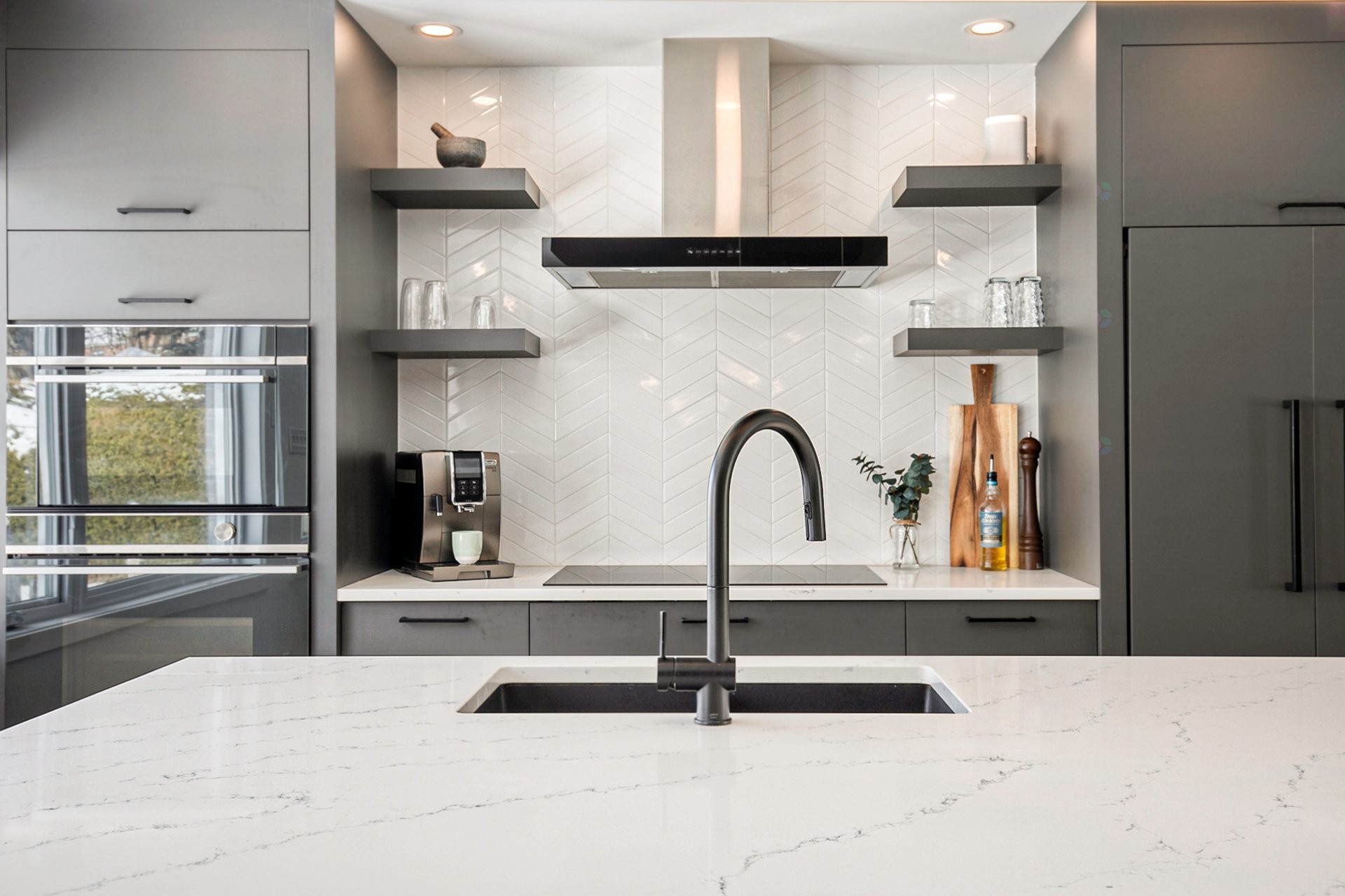 









1984


Rue La Corne

,
Saint-Bruno-de-Montarville,




QC
J3V4Z9

