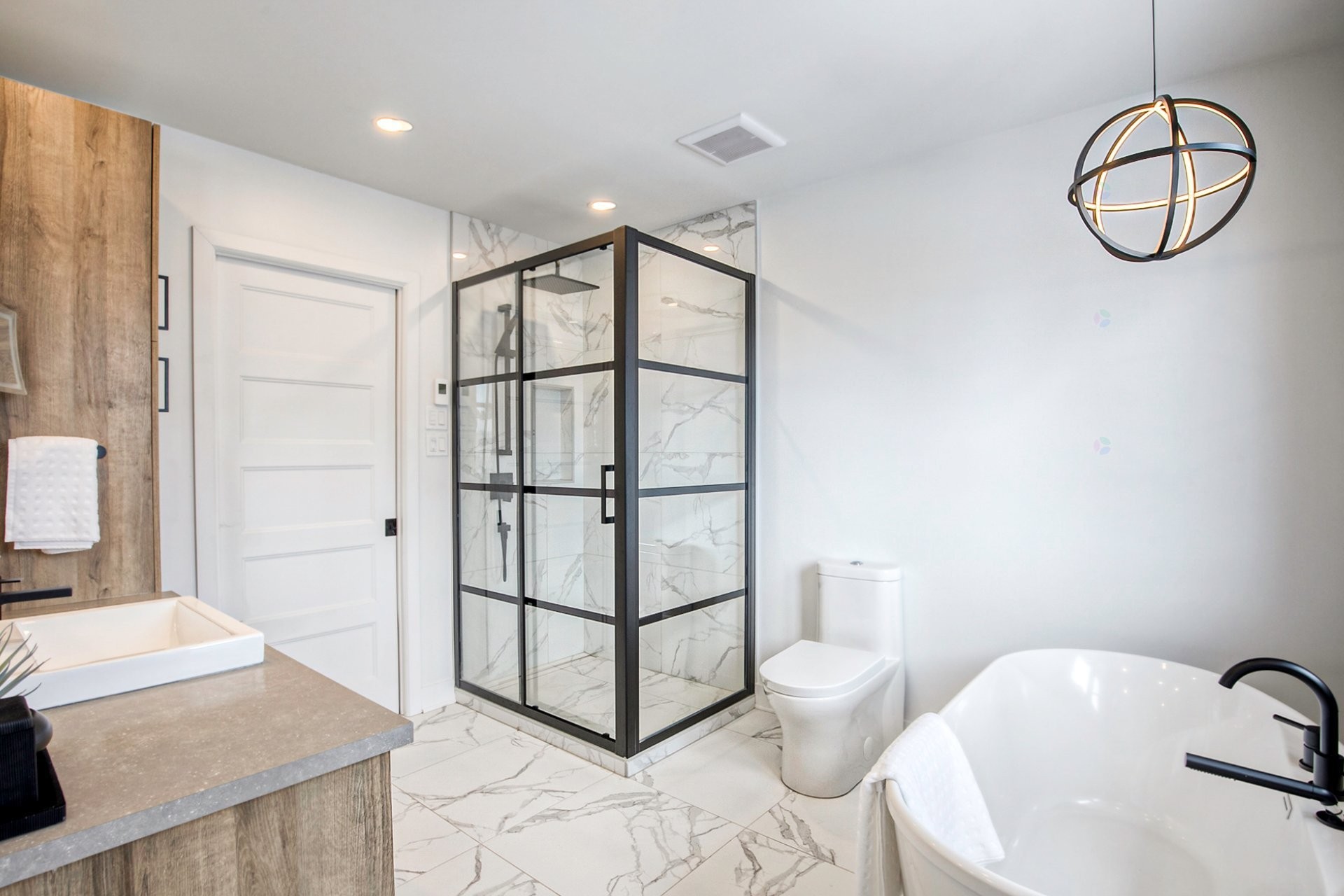 









1984


Rue La Corne

,
Saint-Bruno-de-Montarville,




QC
J3V4Z9

