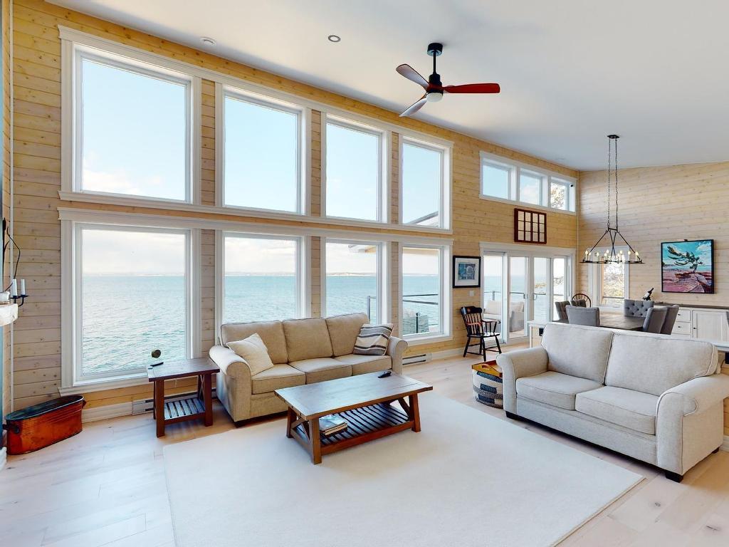 












1907 Highway 329

,
Hubbards,




NS
B0J 1T0

