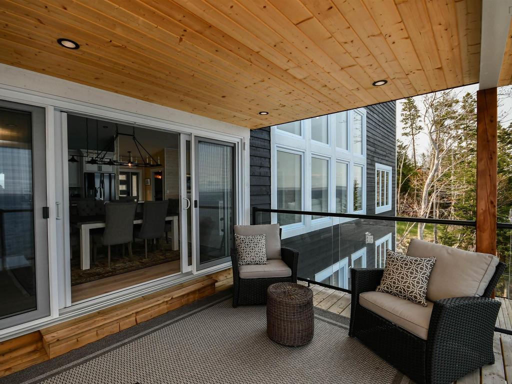 












1907 Highway 329

,
Hubbards,




NS
B0J 1T0

