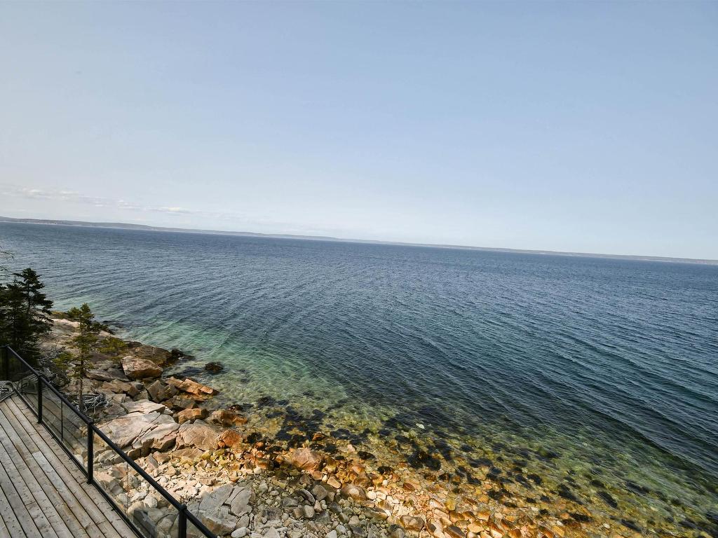 












1907 Highway 329

,
Hubbards,




NS
B0J 1T0

