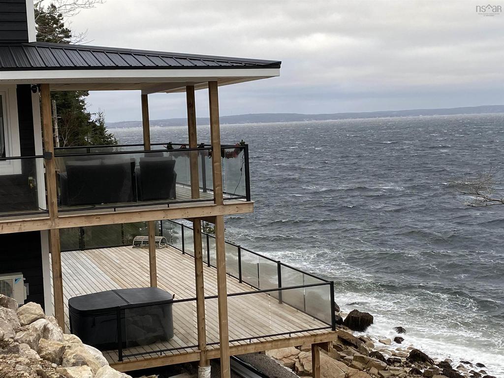 












1907 Highway 329

,
Hubbards,




NS
B0J 1T0

