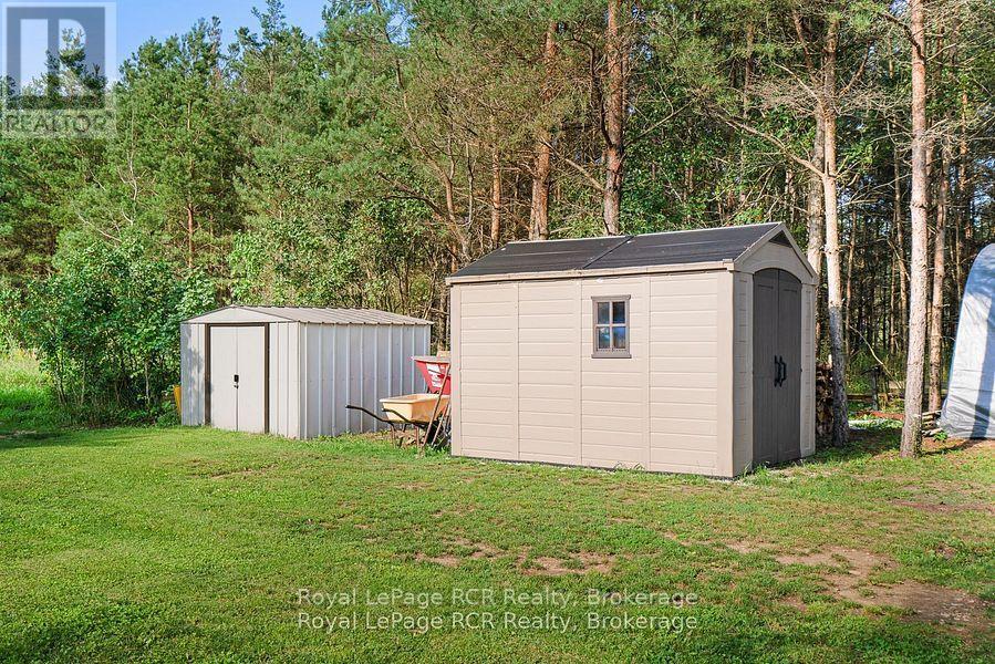 












302769 DOUGLAS STREET

,
West Grey,




Ontario
N0G1R0

