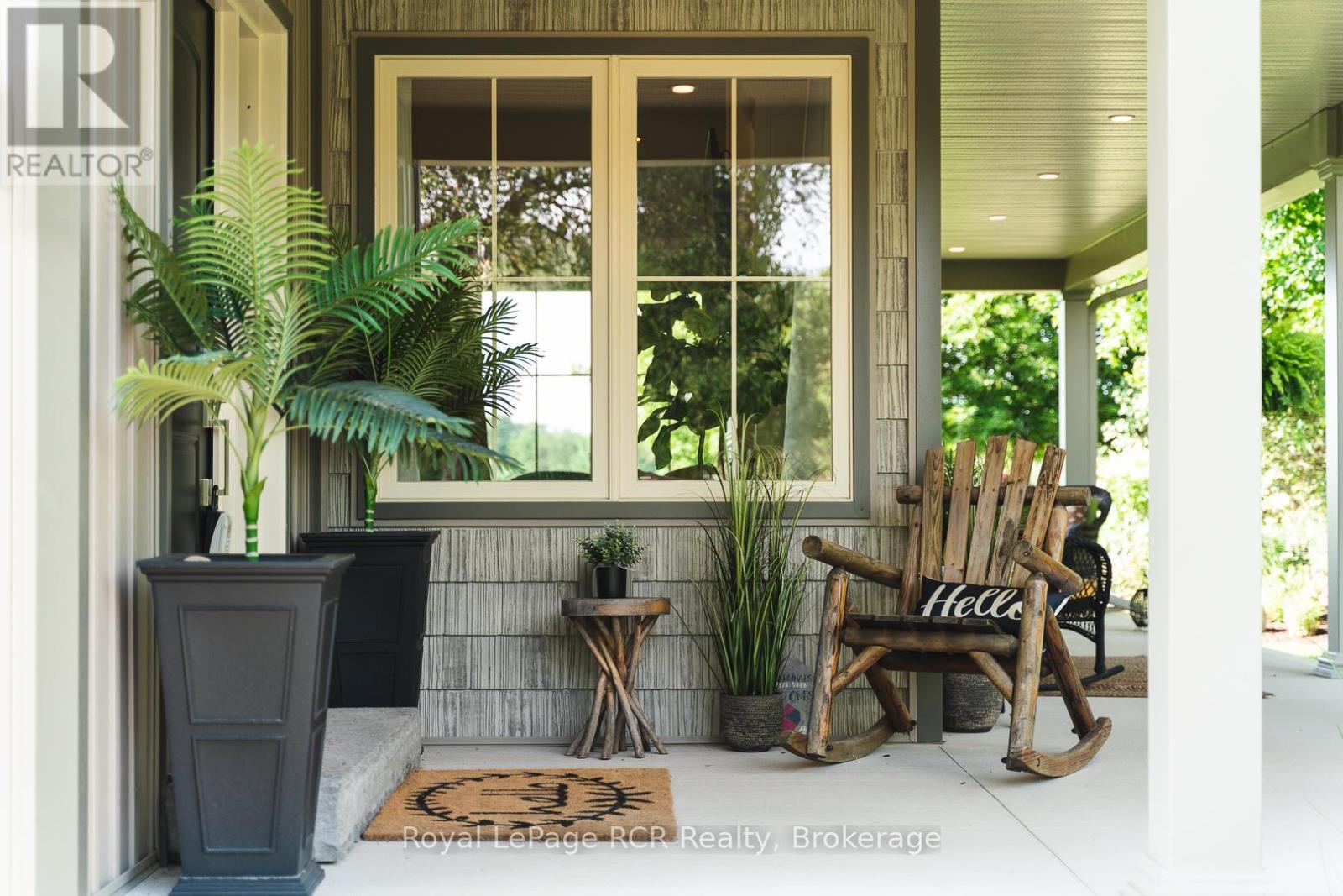 












302769 DOUGLAS STREET

,
West Grey,




Ontario
N0G1R0

