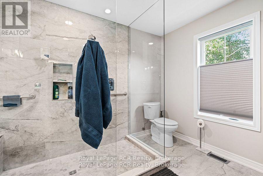 












302769 DOUGLAS STREET

,
West Grey,




Ontario
N0G1R0

