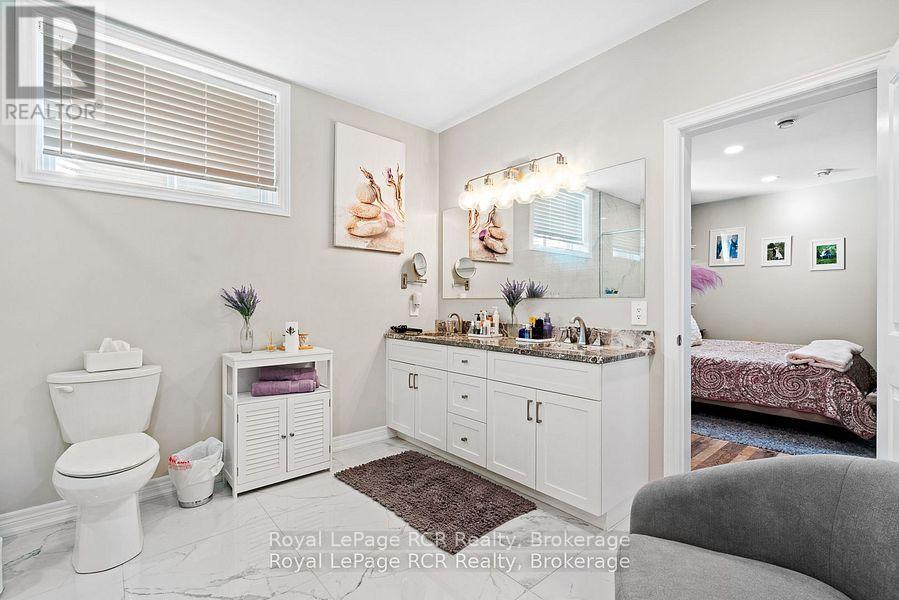 












302769 DOUGLAS STREET

,
West Grey,




Ontario
N0G1R0

