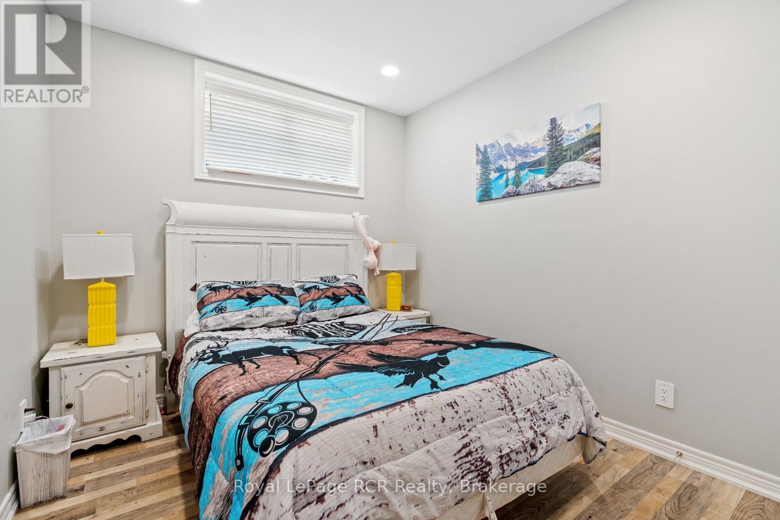 












302769 DOUGLAS STREET

,
West Grey,




Ontario
N0G1R0

