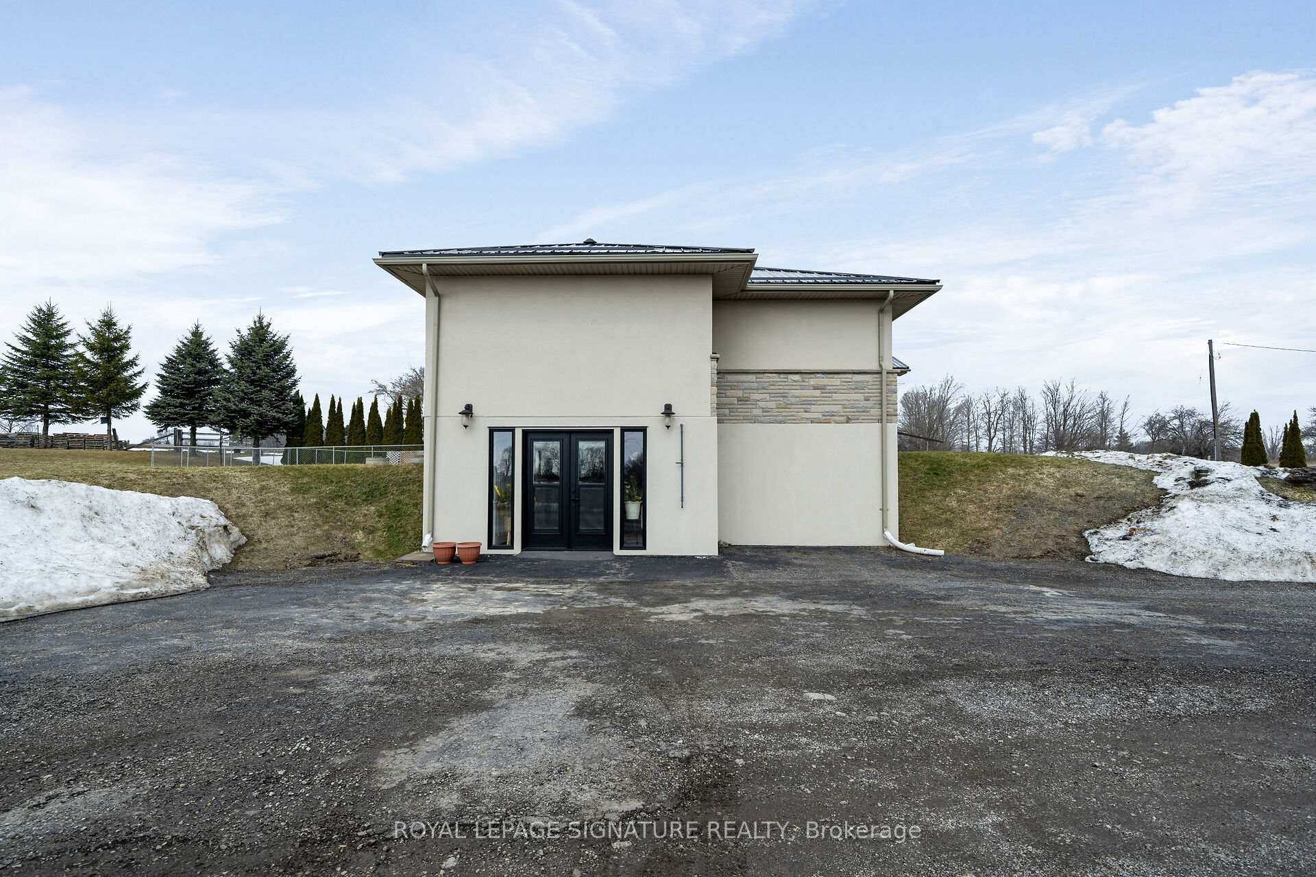 









5022


6th

Line,
Erin,




ON
N0B 1T0

