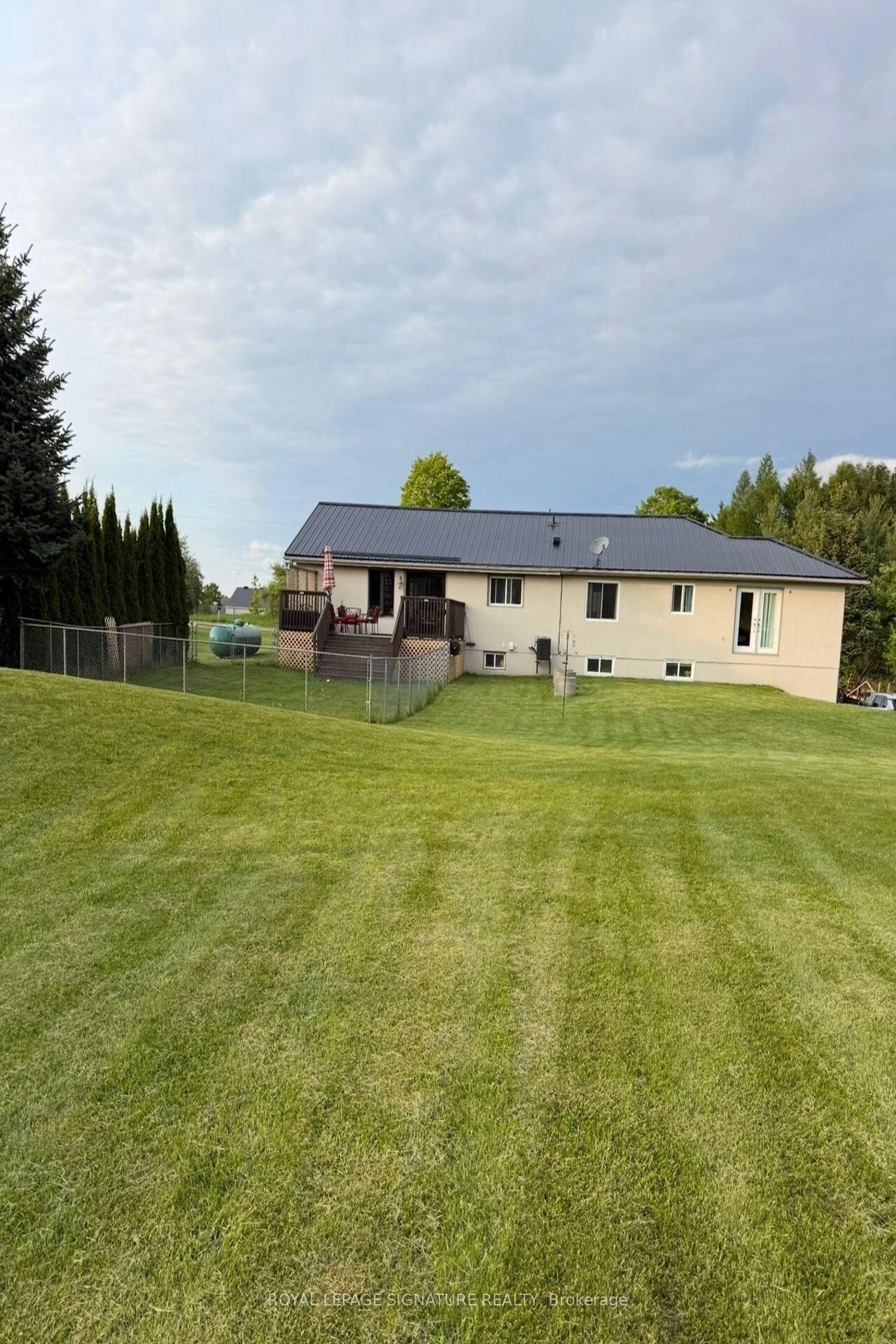 









5022


6th

Line,
Erin,




ON
N0B 1T0

