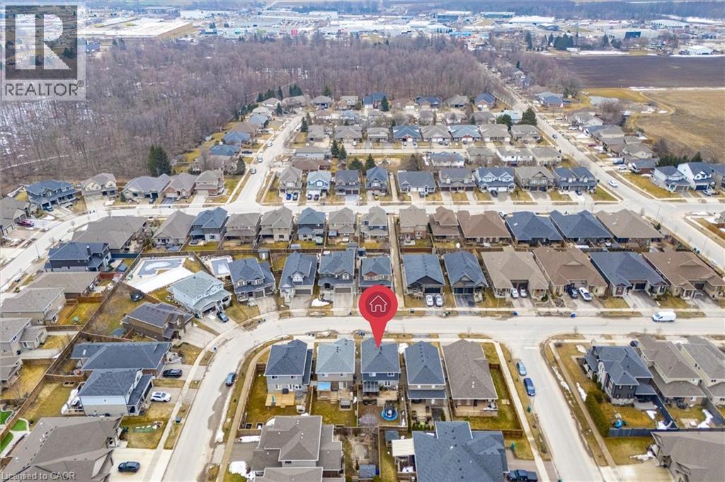 












75 WOODBERRY Crescent

,
Elmira,




Ontario
N3B0C5

