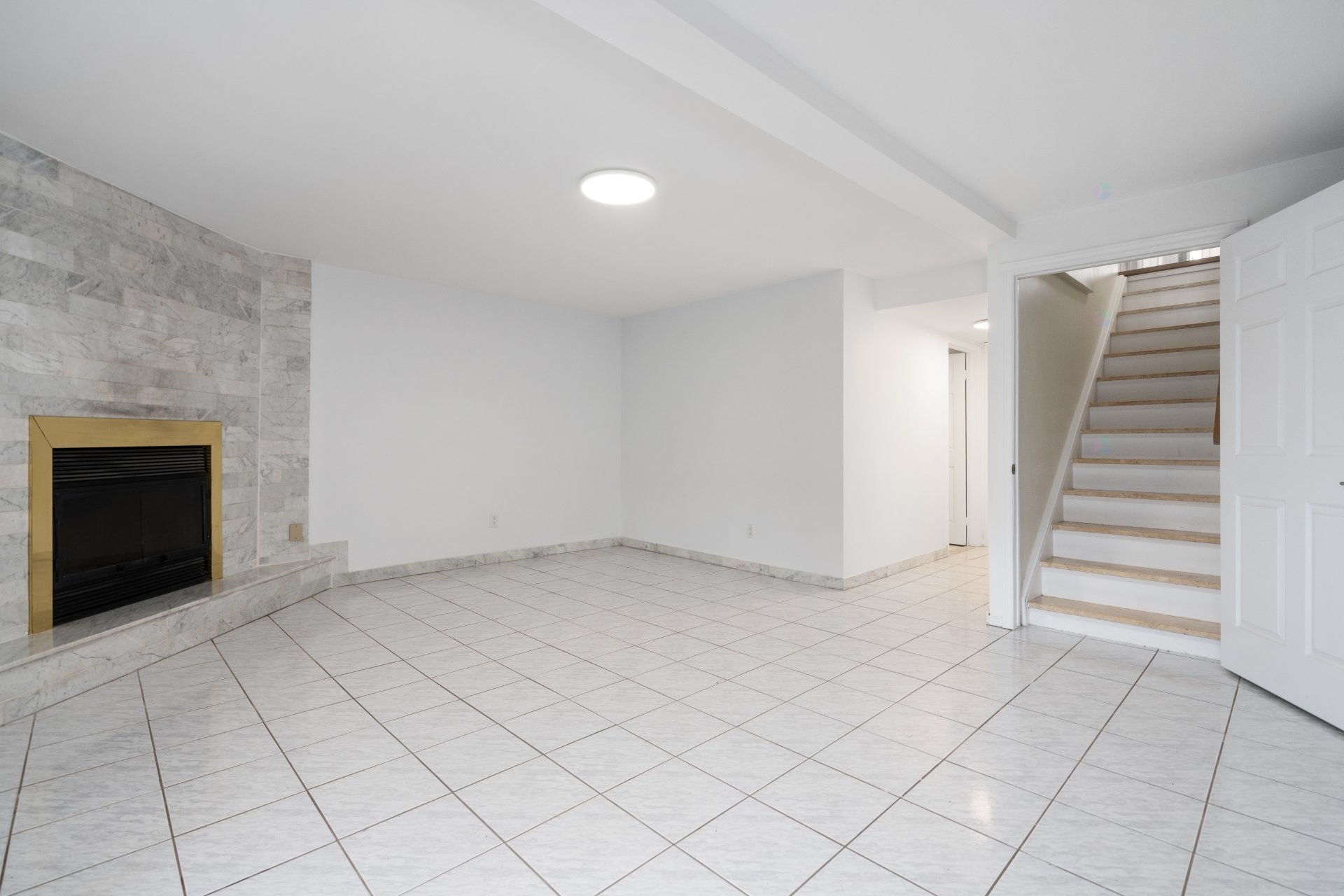 









4863


Rue des Cageux

,
Montréal (Pierrefonds-Roxboro),




QC
H9J3R7

