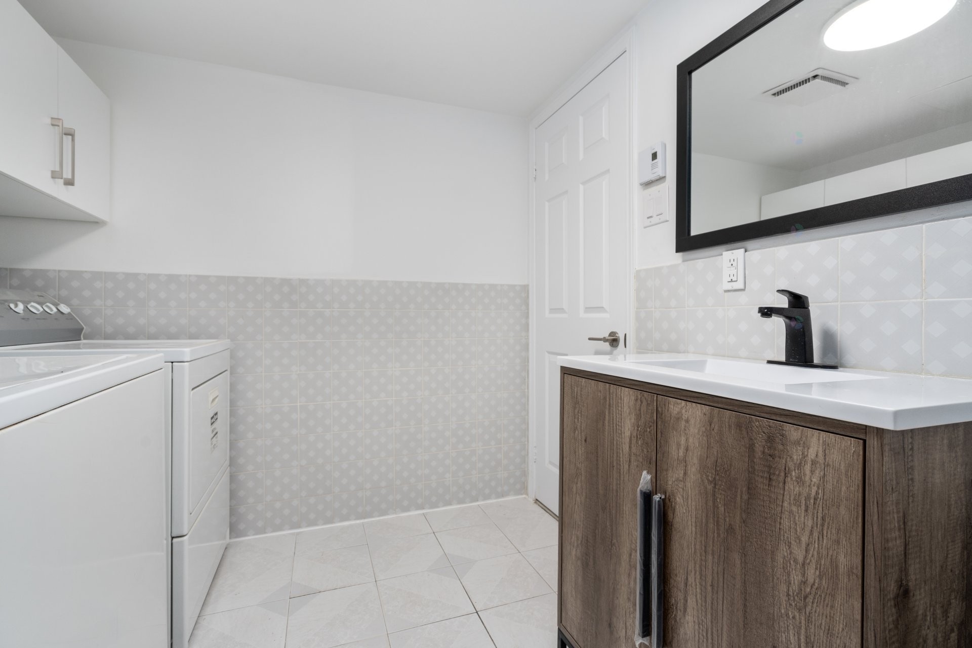 









4863


Rue des Cageux

,
Montréal (Pierrefonds-Roxboro),




QC
H9J3R7

