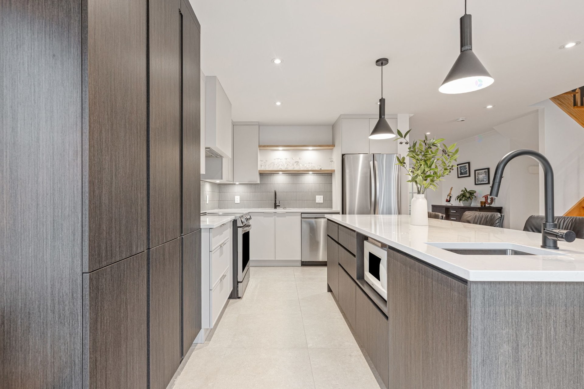 









767


Rue Wilfrid-Pelletier

,
Boucherville,




QC
J4B8V1

