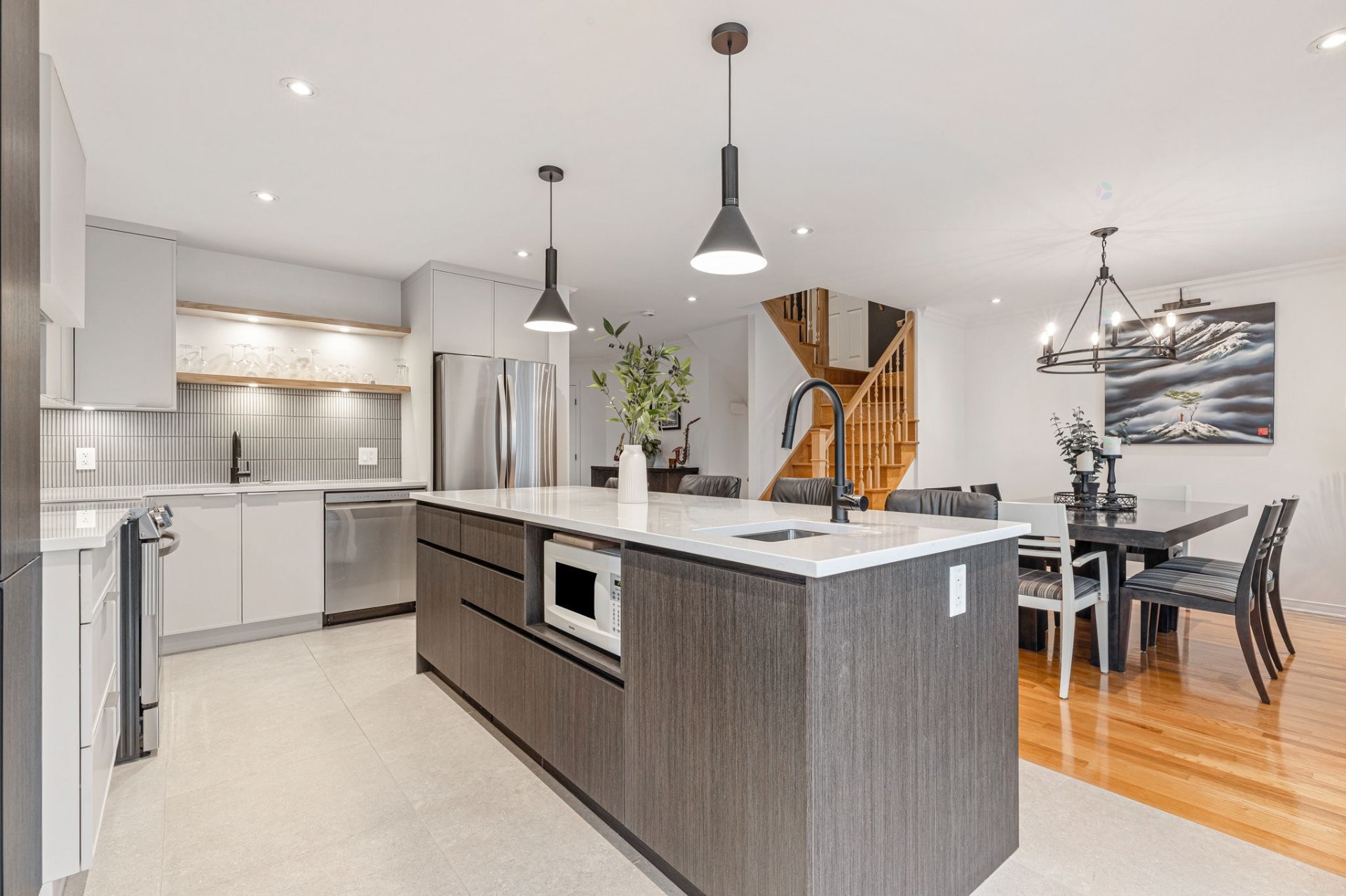 









767


Rue Wilfrid-Pelletier

,
Boucherville,




QC
J4B8V1

