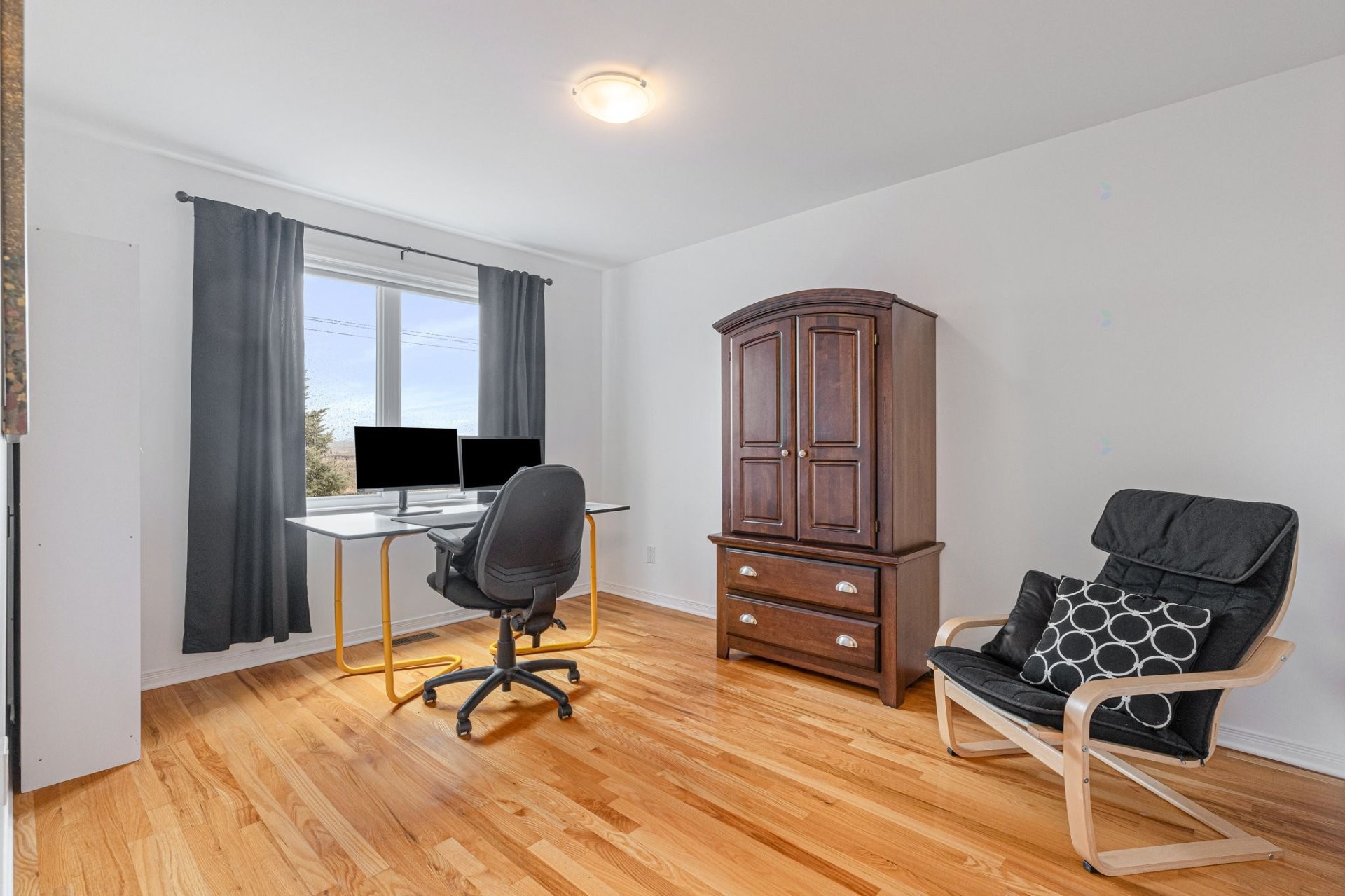 









767


Rue Wilfrid-Pelletier

,
Boucherville,




QC
J4B8V1

